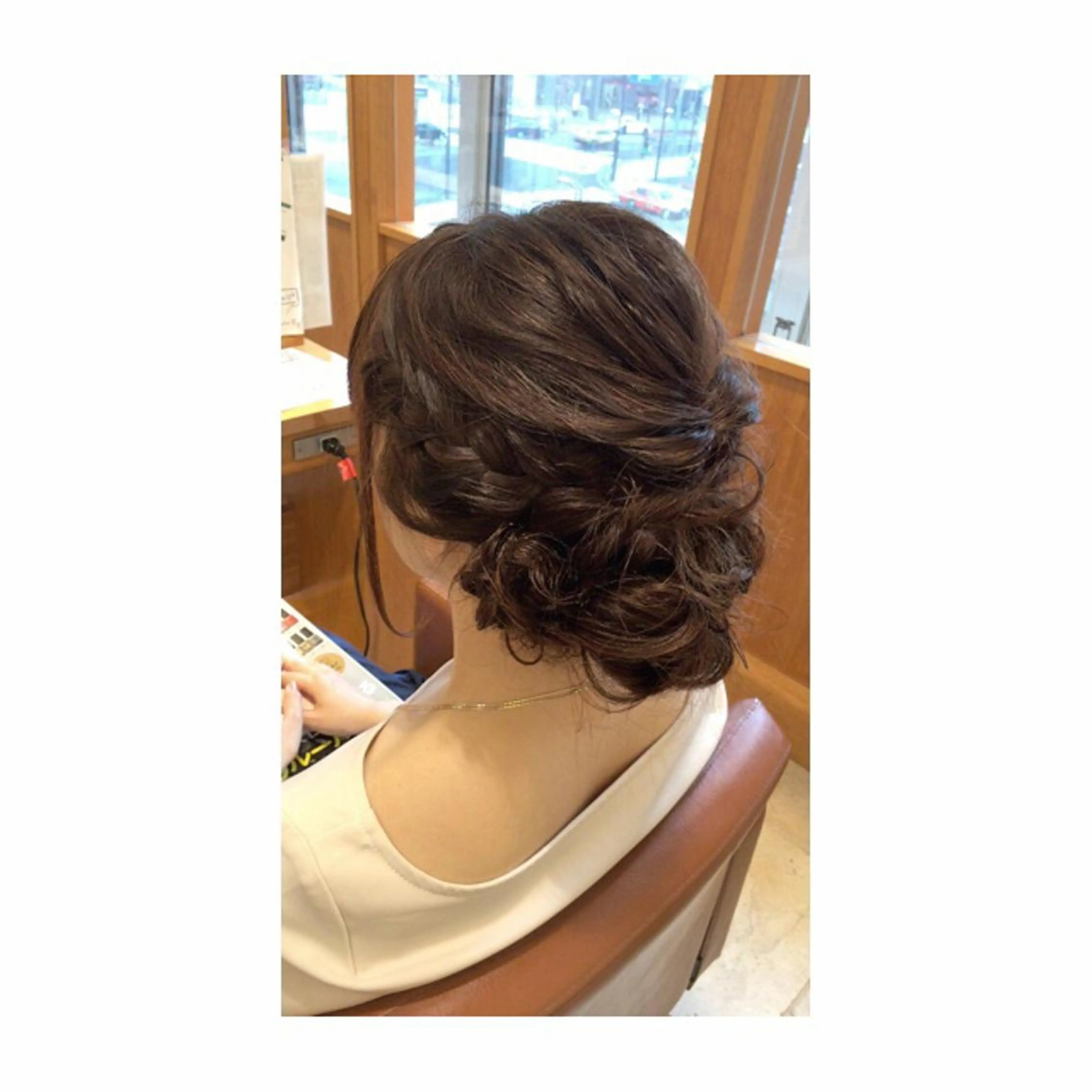 セミロング ロング ヘアアレンジ 清水 まなのマツエク・マツパデザイン