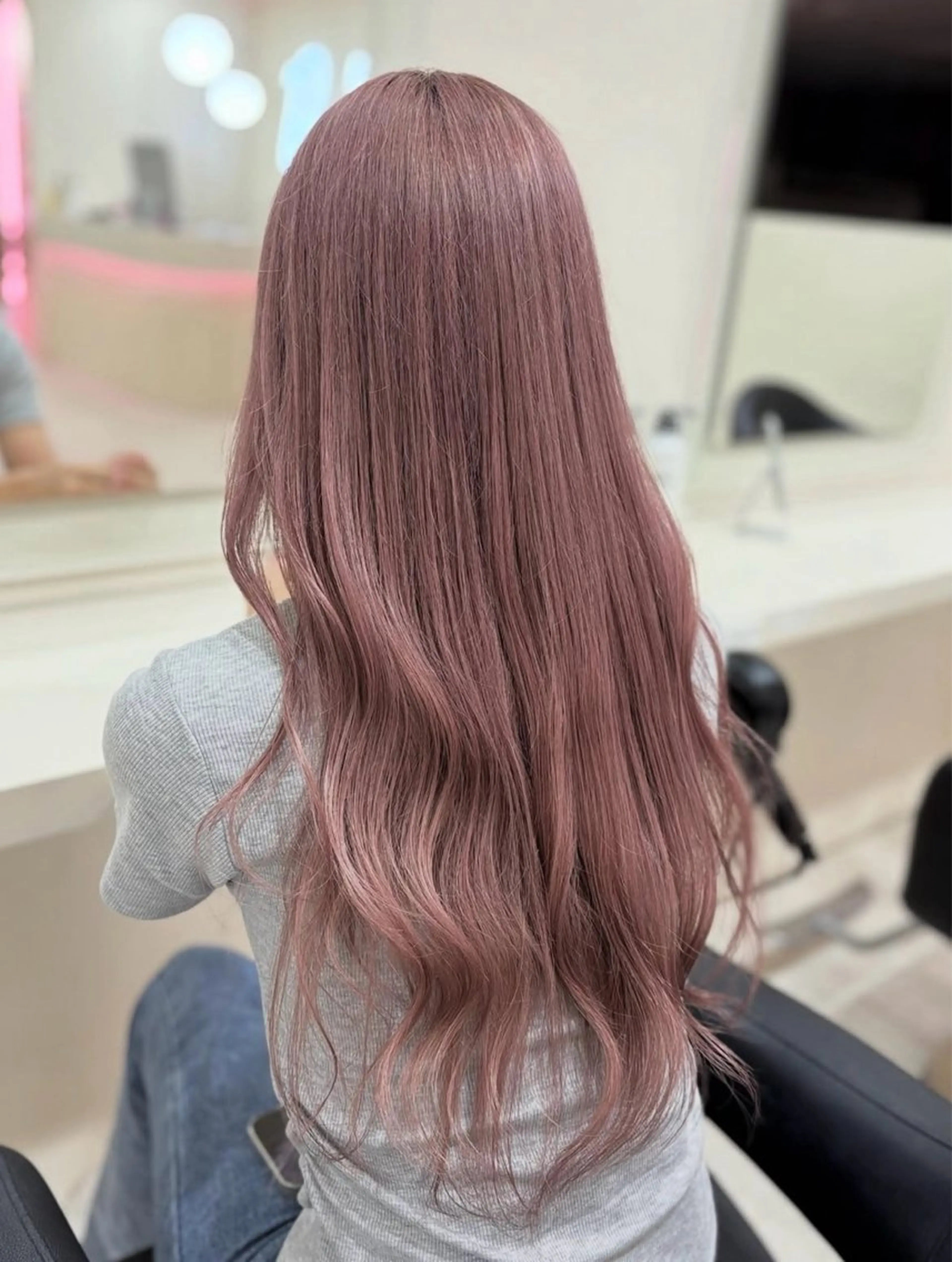 ロング カラー ヘアアレンジ ヘアカラー 韓国レイヤー＆ピンク 艶髪🩶maikoのヘアスタイル