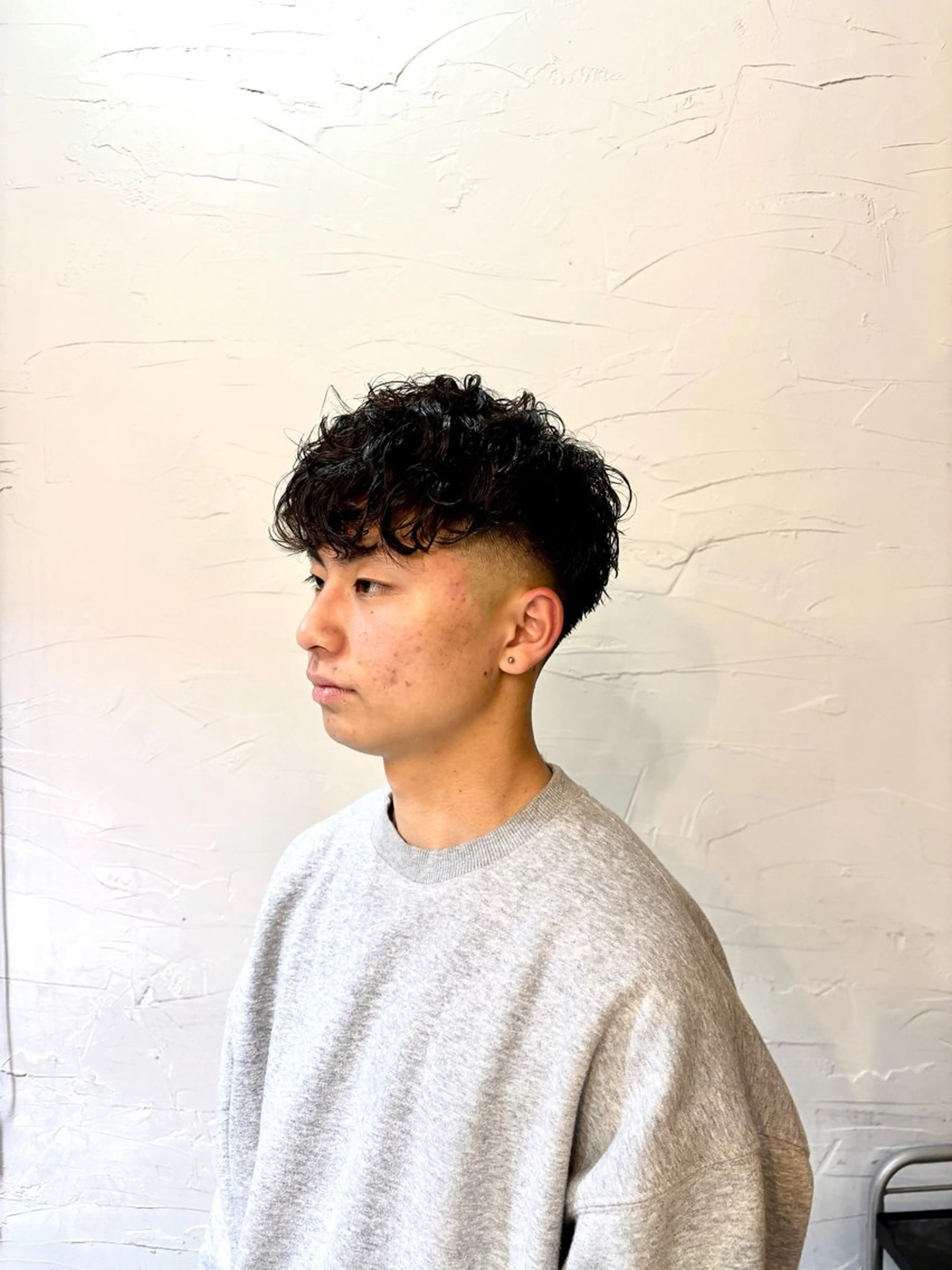 パーマ メンズ THIS IS BARBER 2nd所属・塚田 ゆうりのヘアスタイル