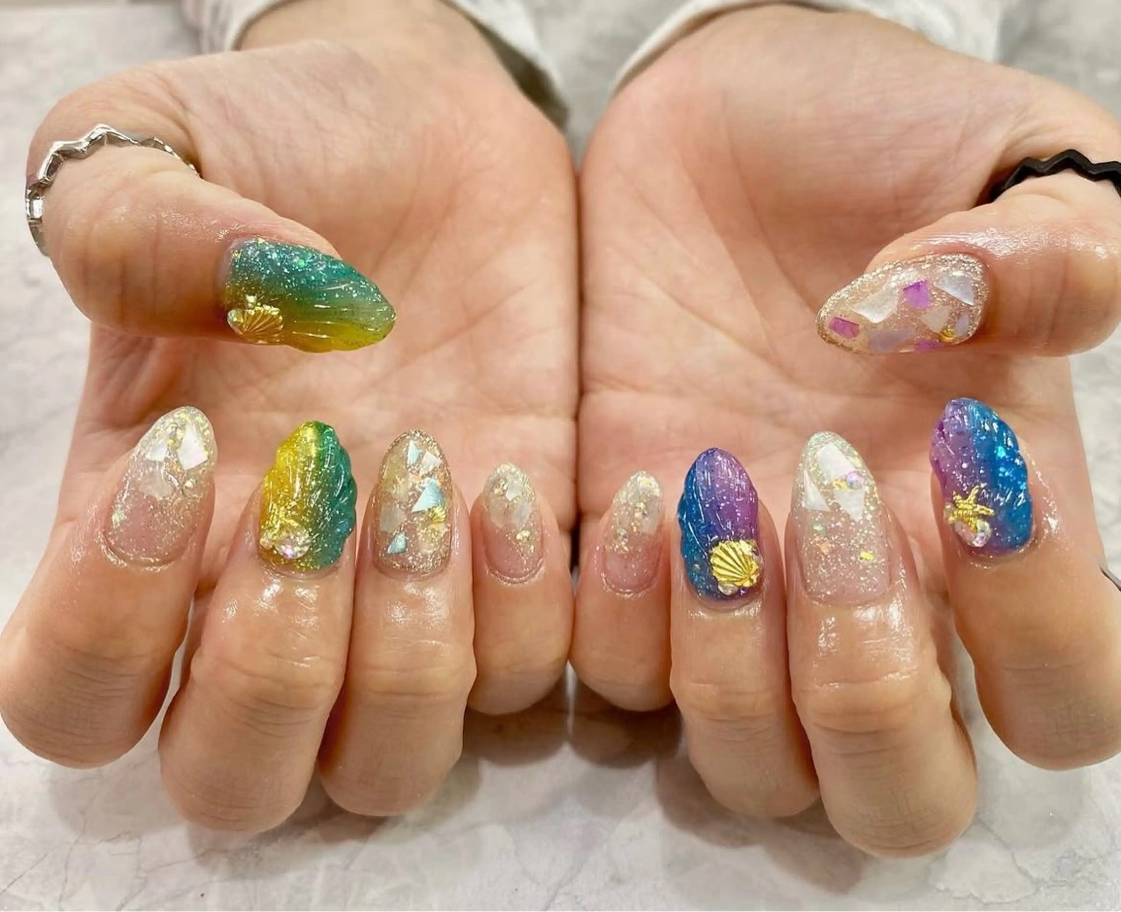 ネイル ハンドネイル Van Nail 本厚木店所属・Van Nail Salonのネイルデザイン
