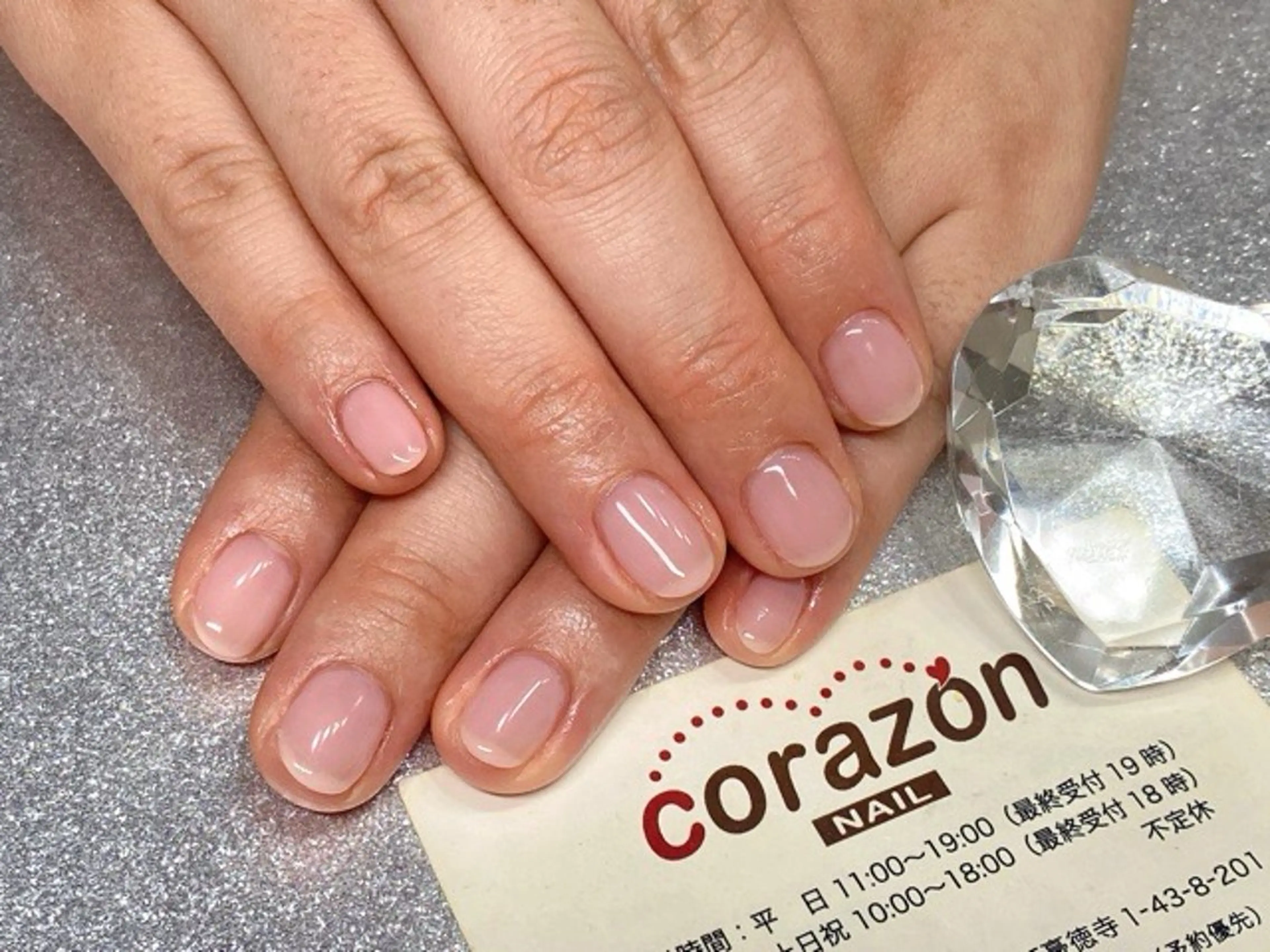 ネイル ジェルネイル ワンカラーネイル ピンク ハンドネイル corazon所属・ネイリスト aicoのネイルデザイン