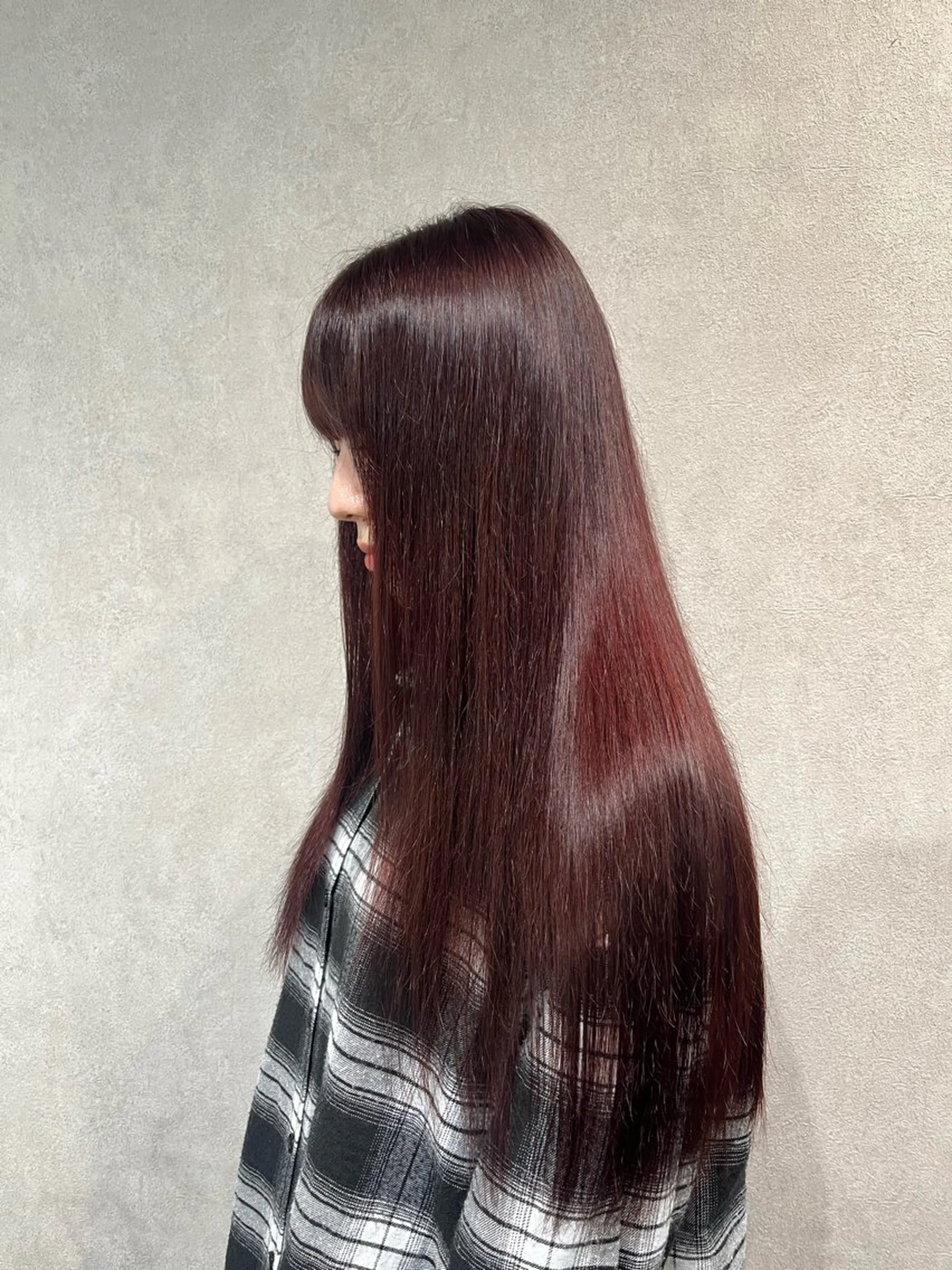 ロング カラー レッドカラー ヘアカラー 艶ハイトーン/ 輝保🤍✨のヘアスタイル