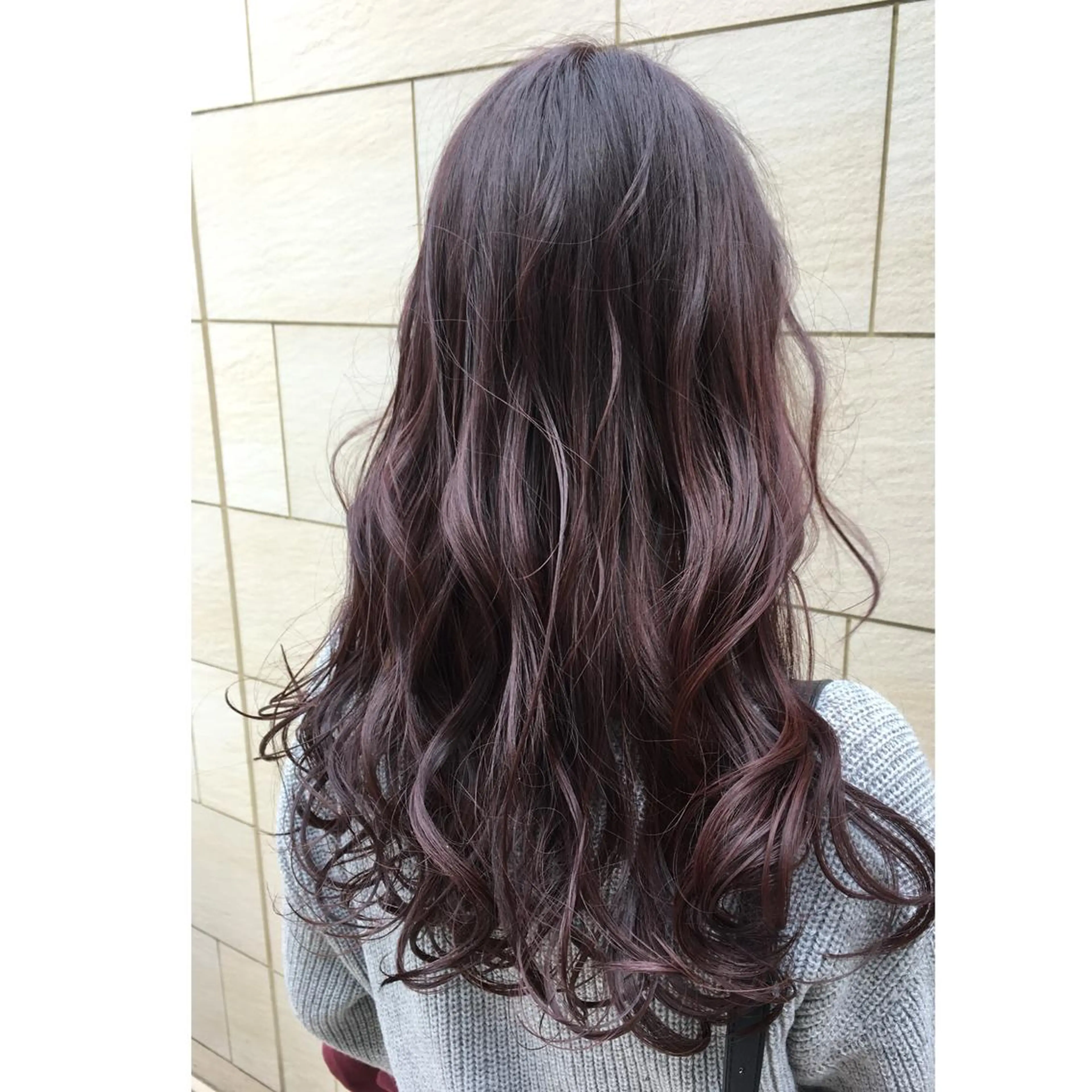 ロング カラー ヘアアレンジ ママ美容師 マリンさんのヘアスタイル