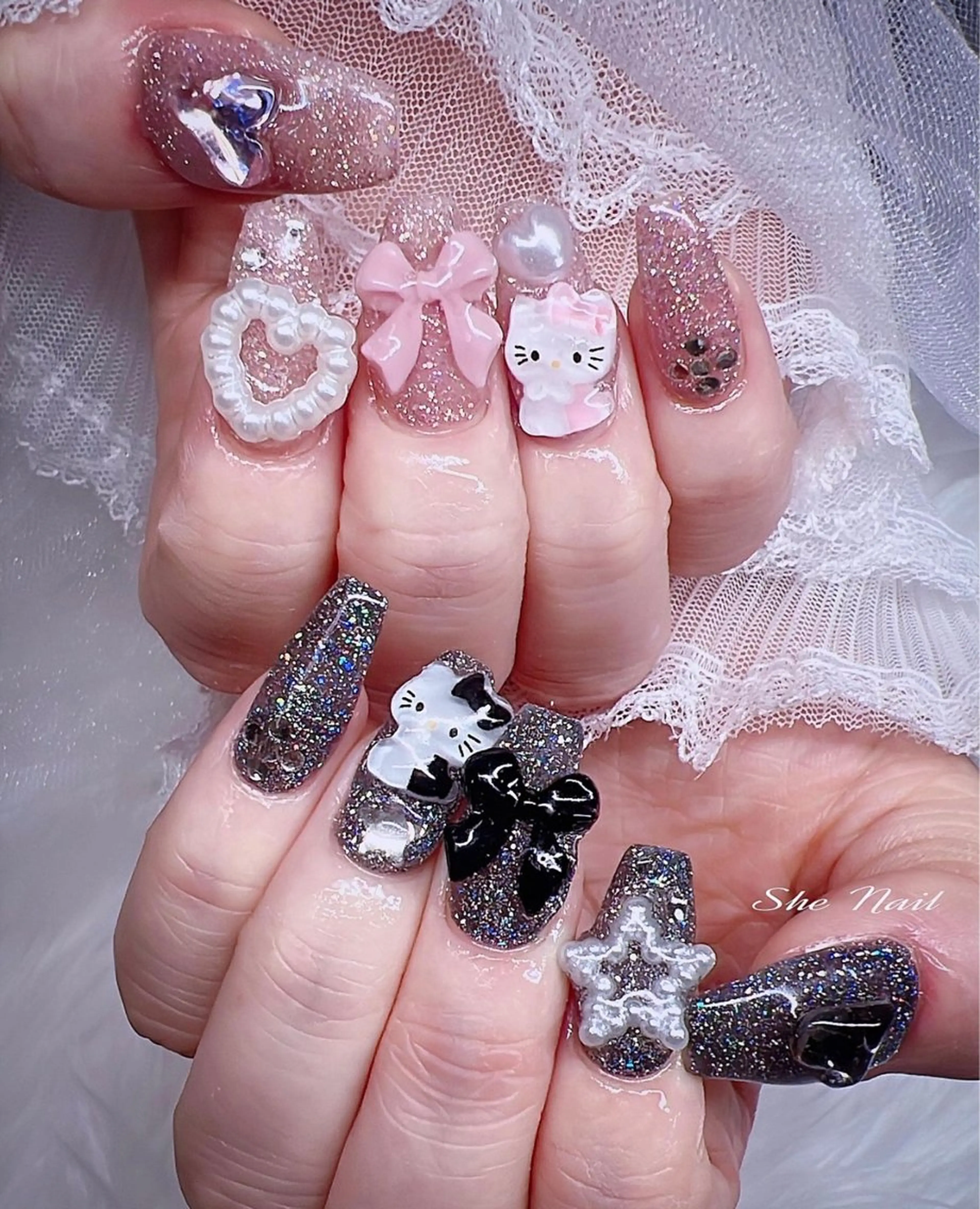 ネイル チークネイル 長さ出し フレンチネイル ガラスフレンチ グラデーション She   Nail所属・ISA_ BELLAのネイルデザイン