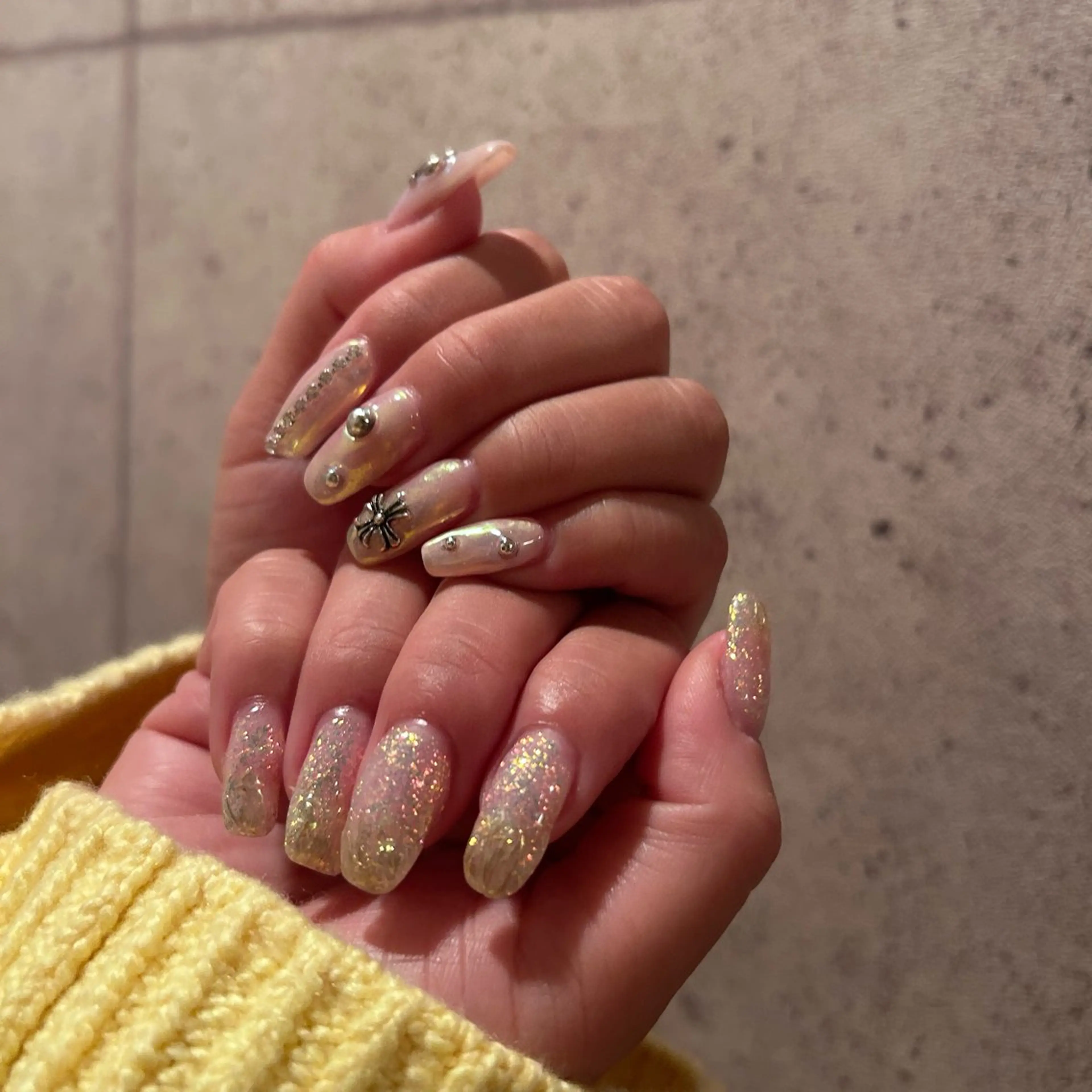 ネイル r. nailのネイルデザイン