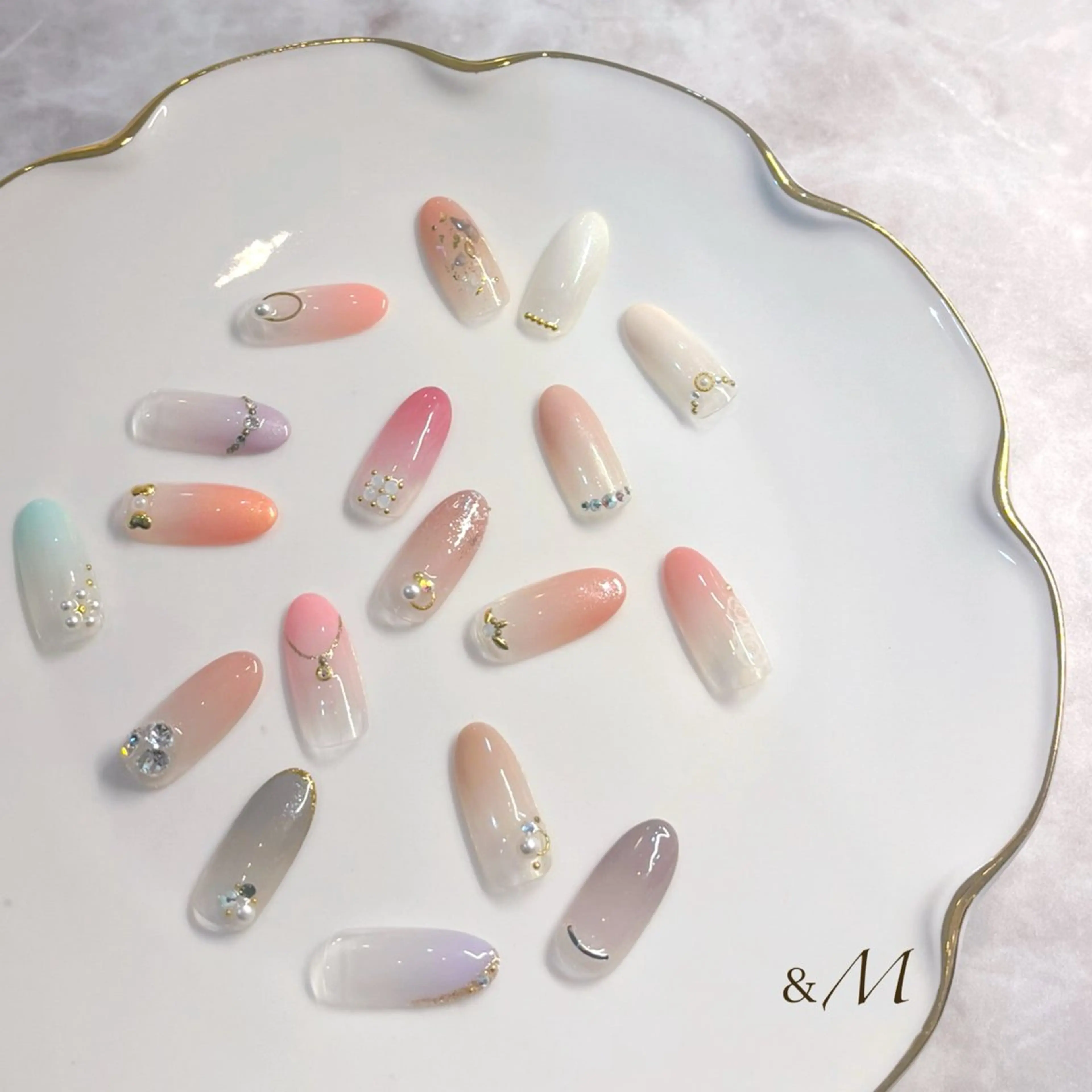 ネイル アンドエム &Mのネイルデザイン