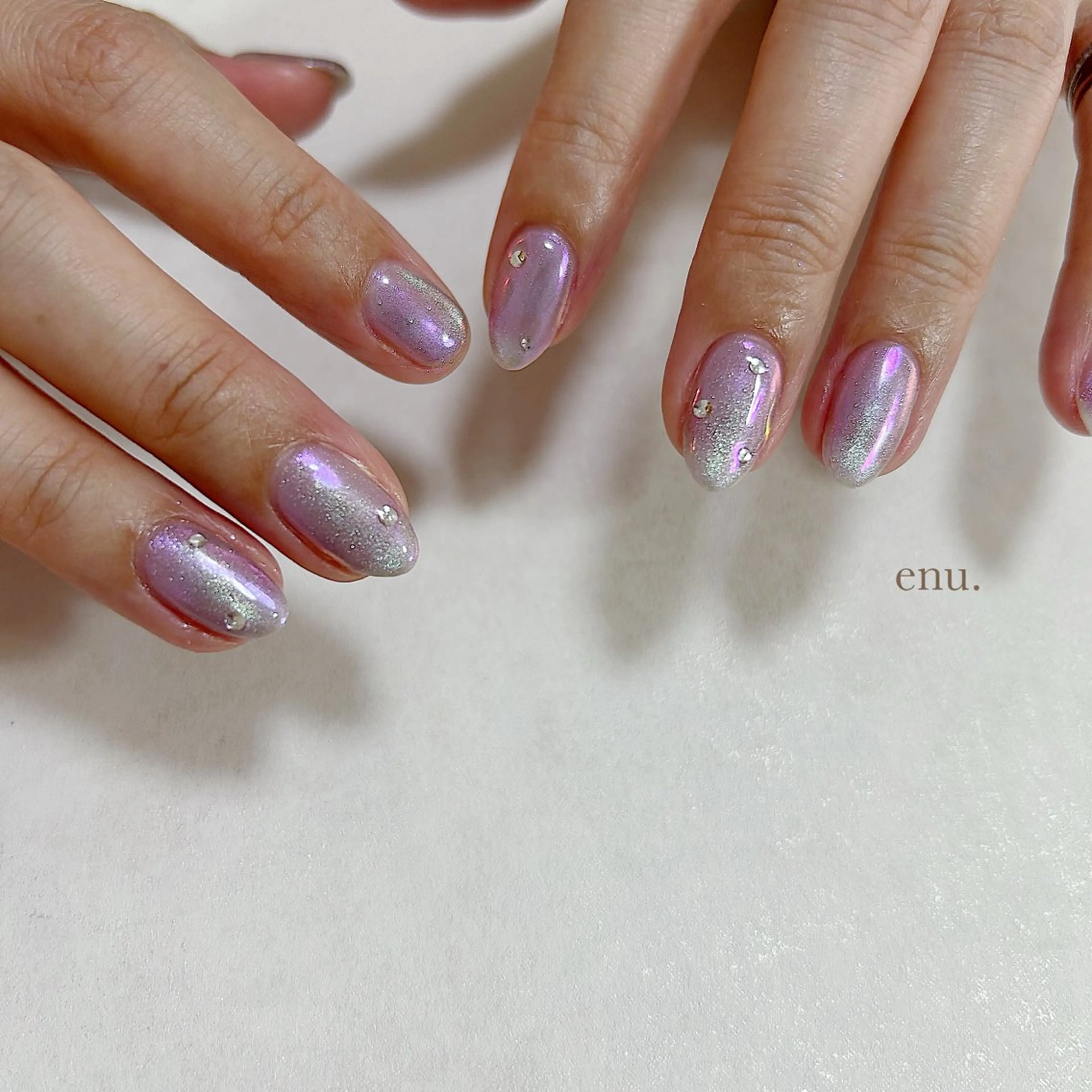 ネイル ストーンネイル ハンドネイル enu. nanakoのネイルデザイン
