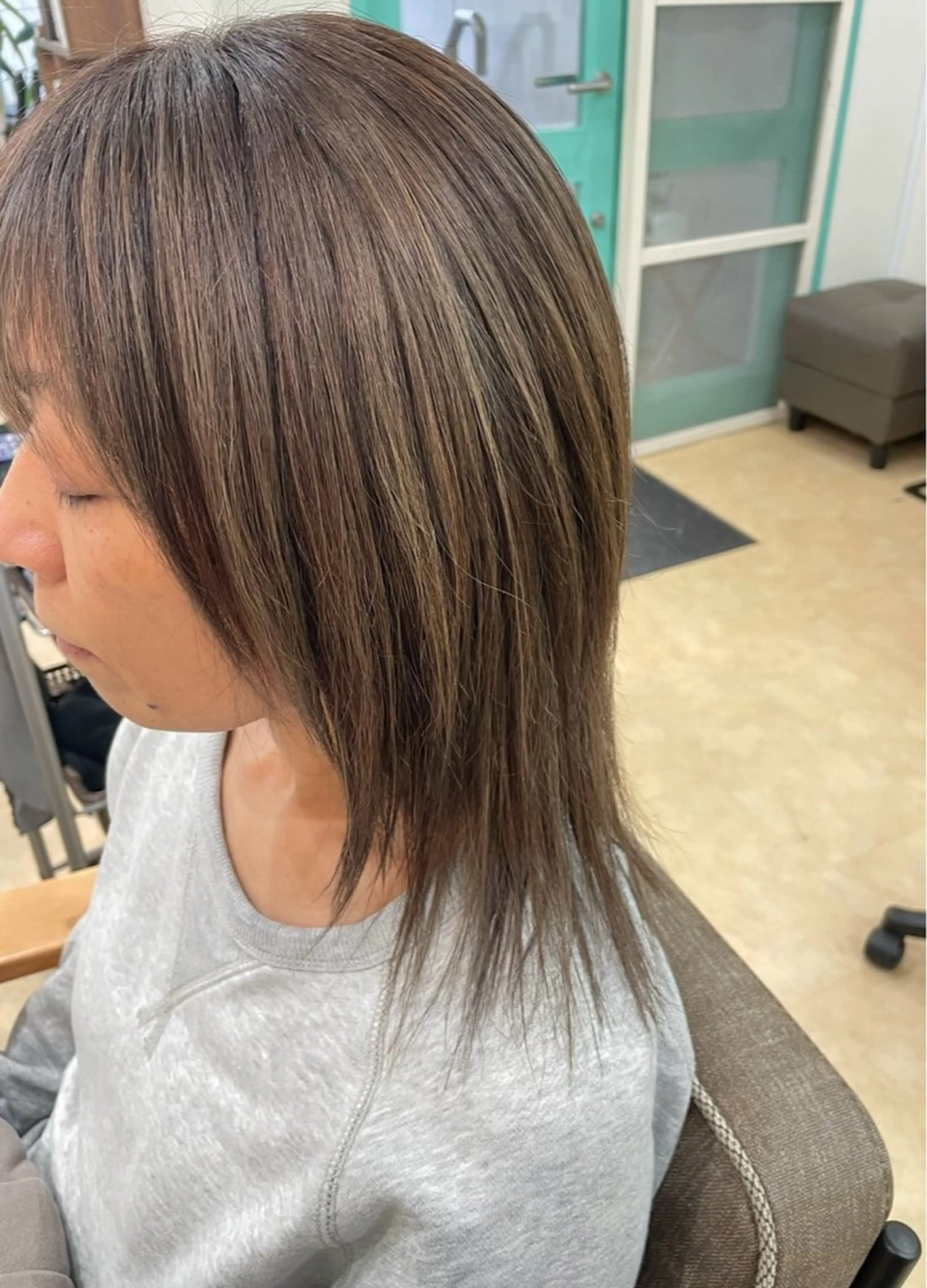 ミディアム カラー REM所属・SHIBU YAのヘアスタイル