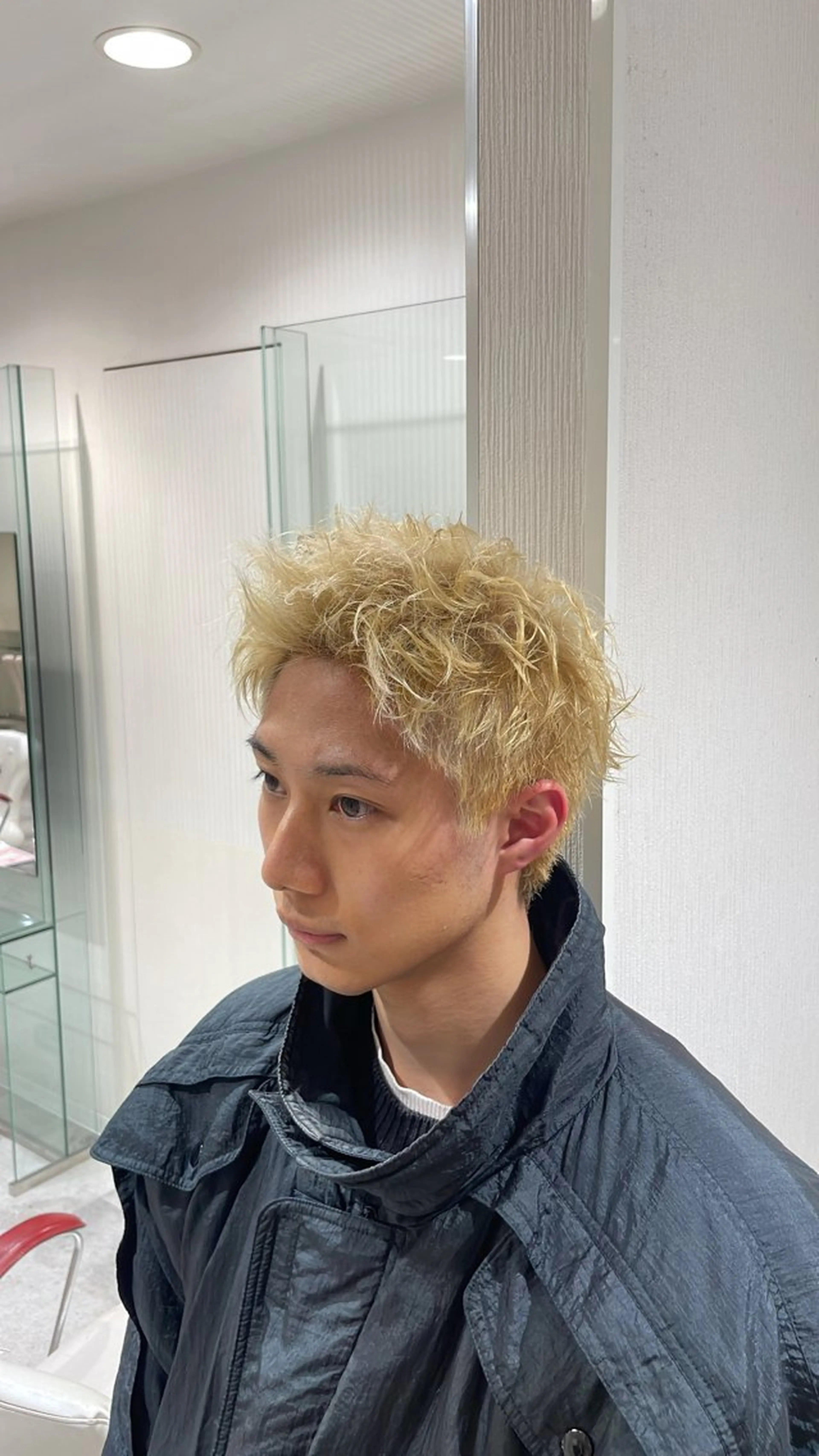 カラー メンズ スパイキーショート カット パーマスタイル特化 / ryo🐉のヘアスタイル