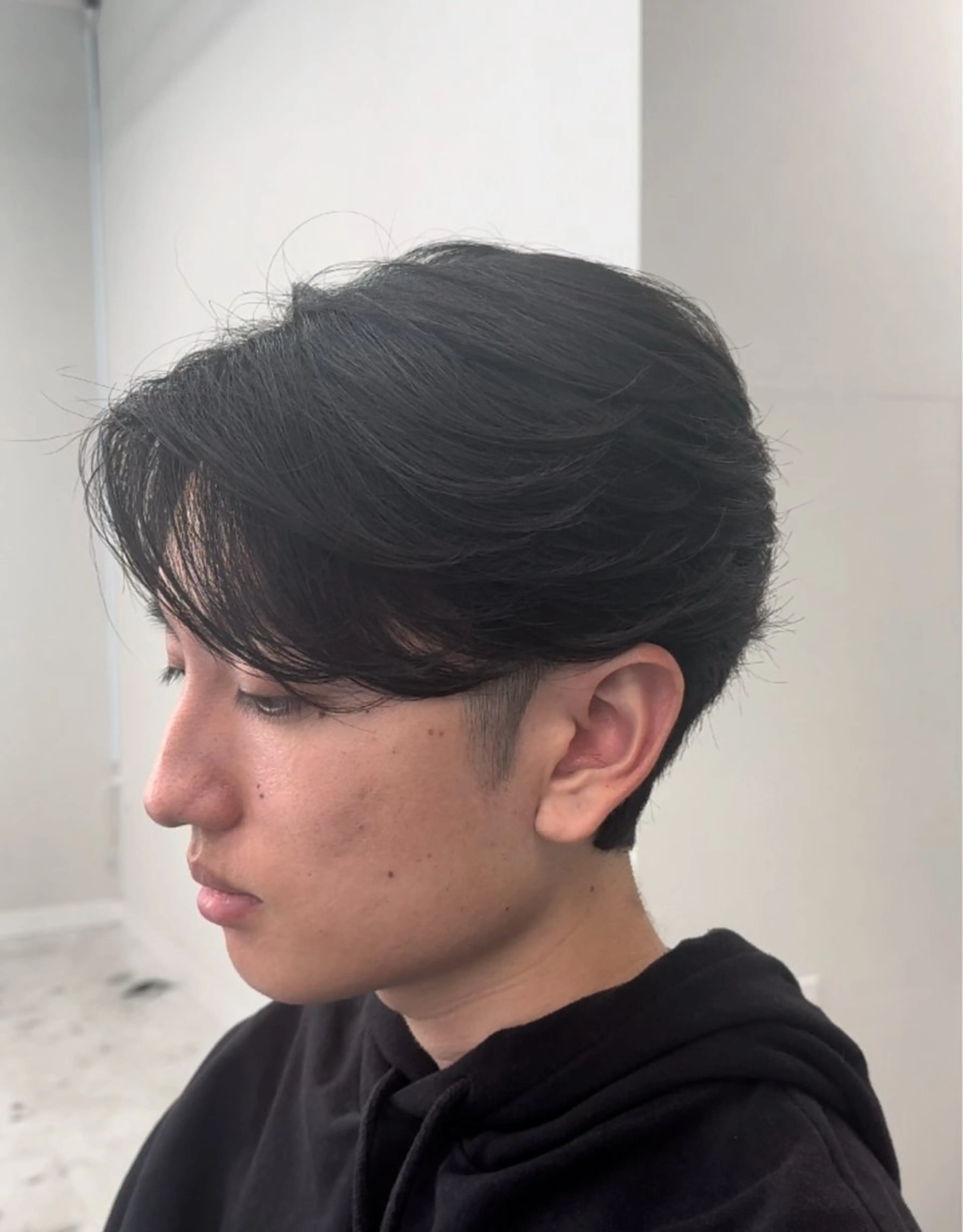 メンズ カット ニュアンス/フェザー /ウルフ/伶馬のヘアスタイル