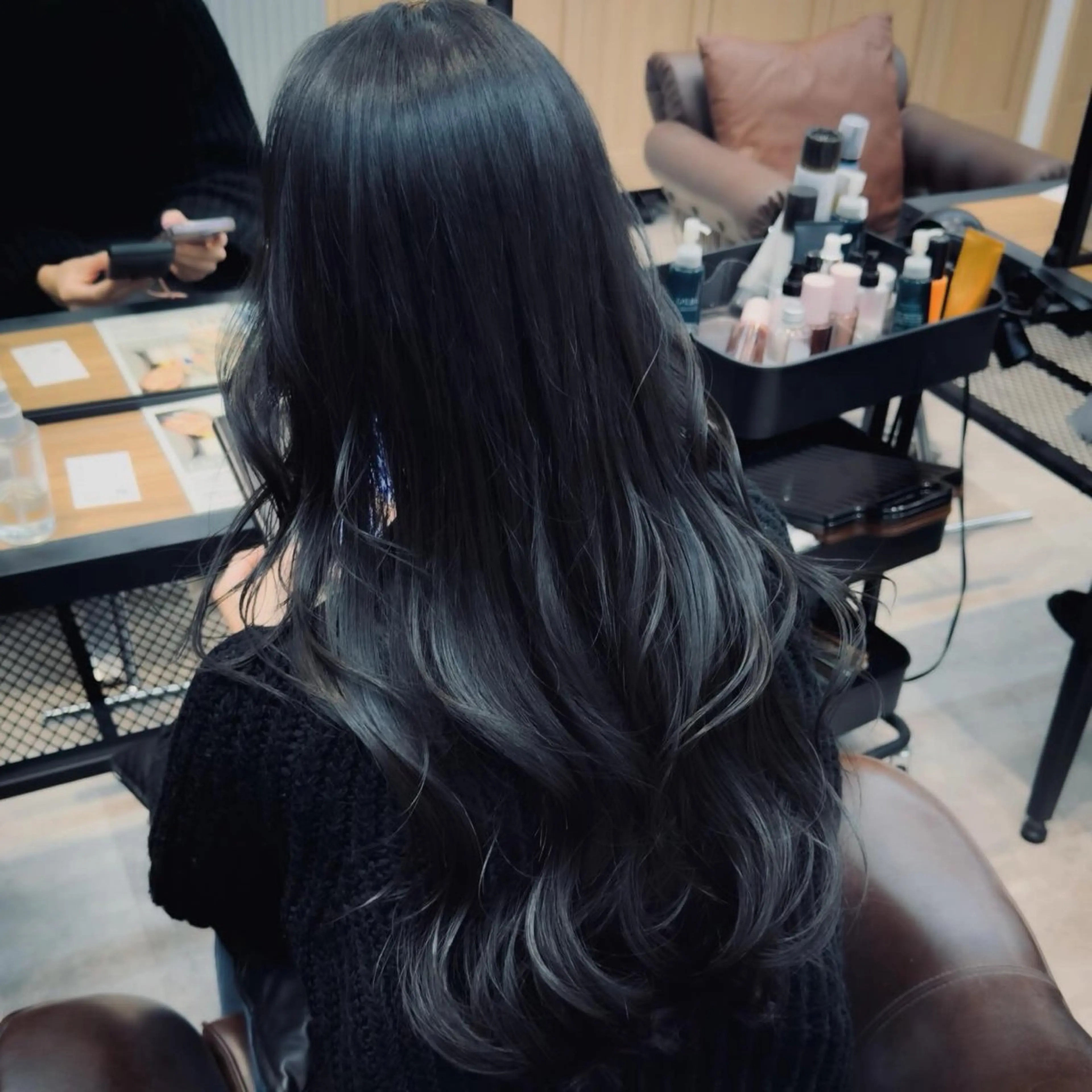 ロング カラー 黒髪 透明感カラー 韓国風ヘア レイヤーカット カット ヘアカラー トリートメント 透明感/血色カラー/ 似合せレイヤー/ゆいのヘアスタイル