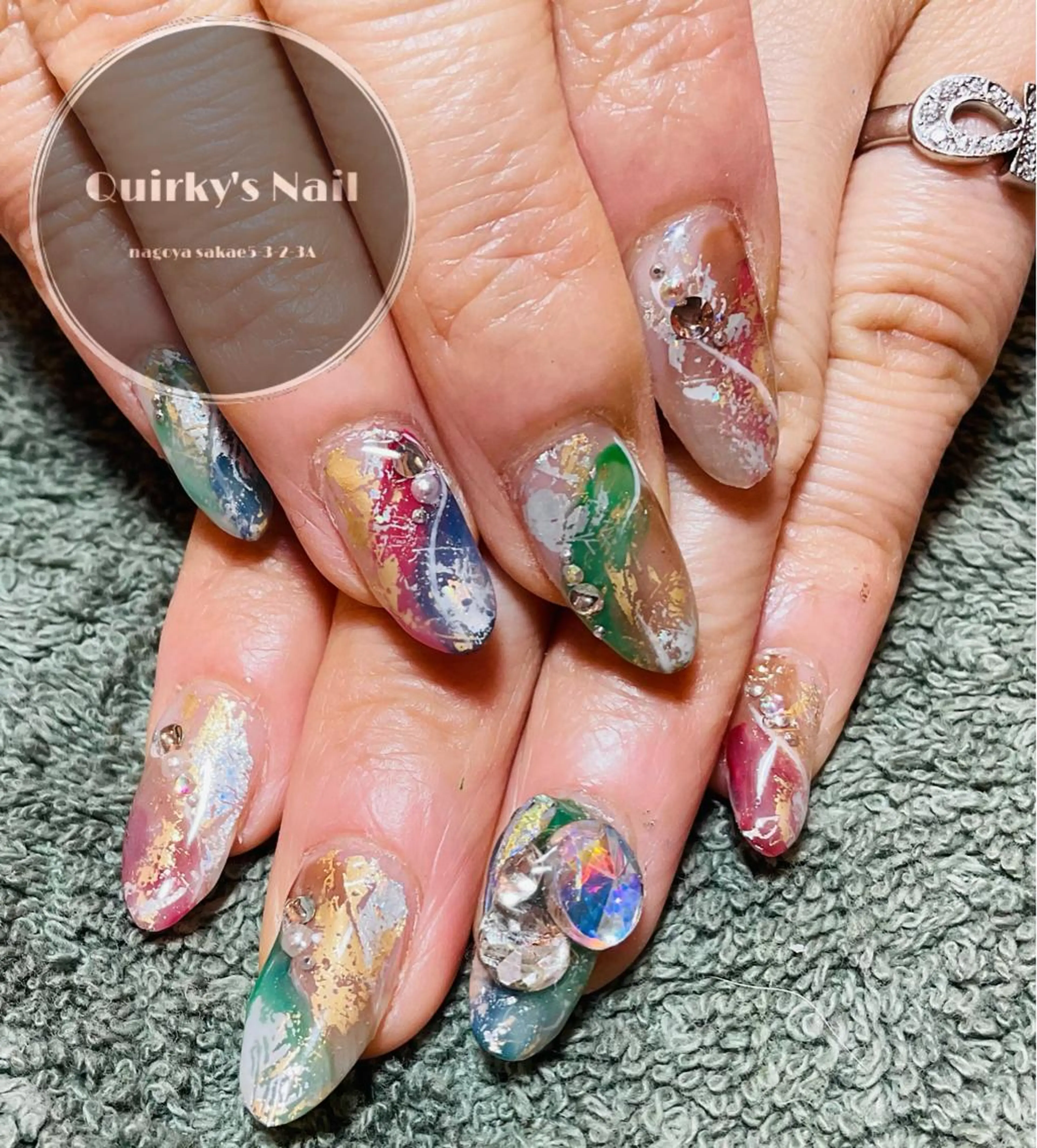 ネイル ニュアンスネイル Quirky's Nail【栄店】のネイルデザイン