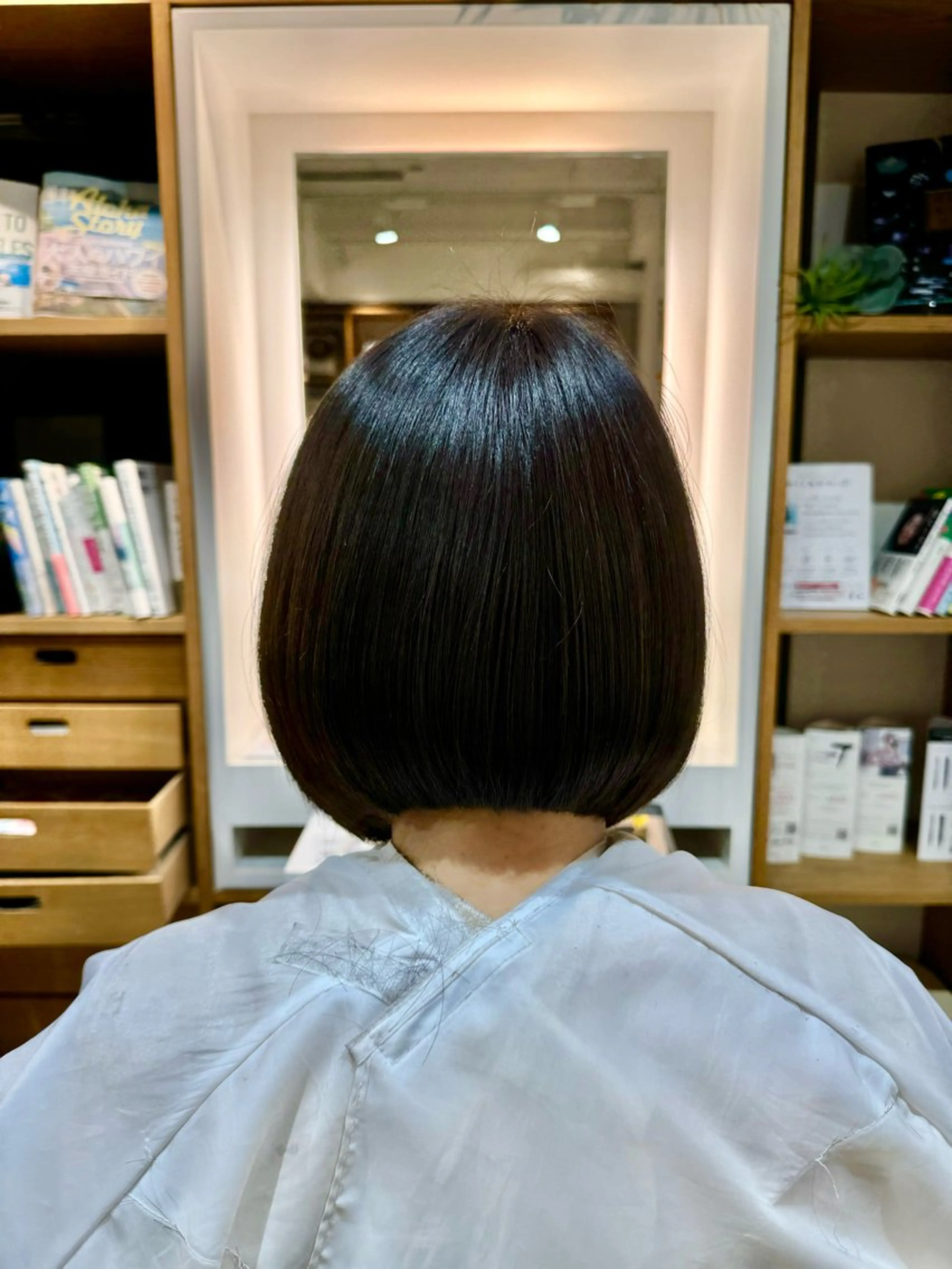 ショート カラー afloatkobe所属・美髪/髪質改善 川口凌弥のヘアスタイル
