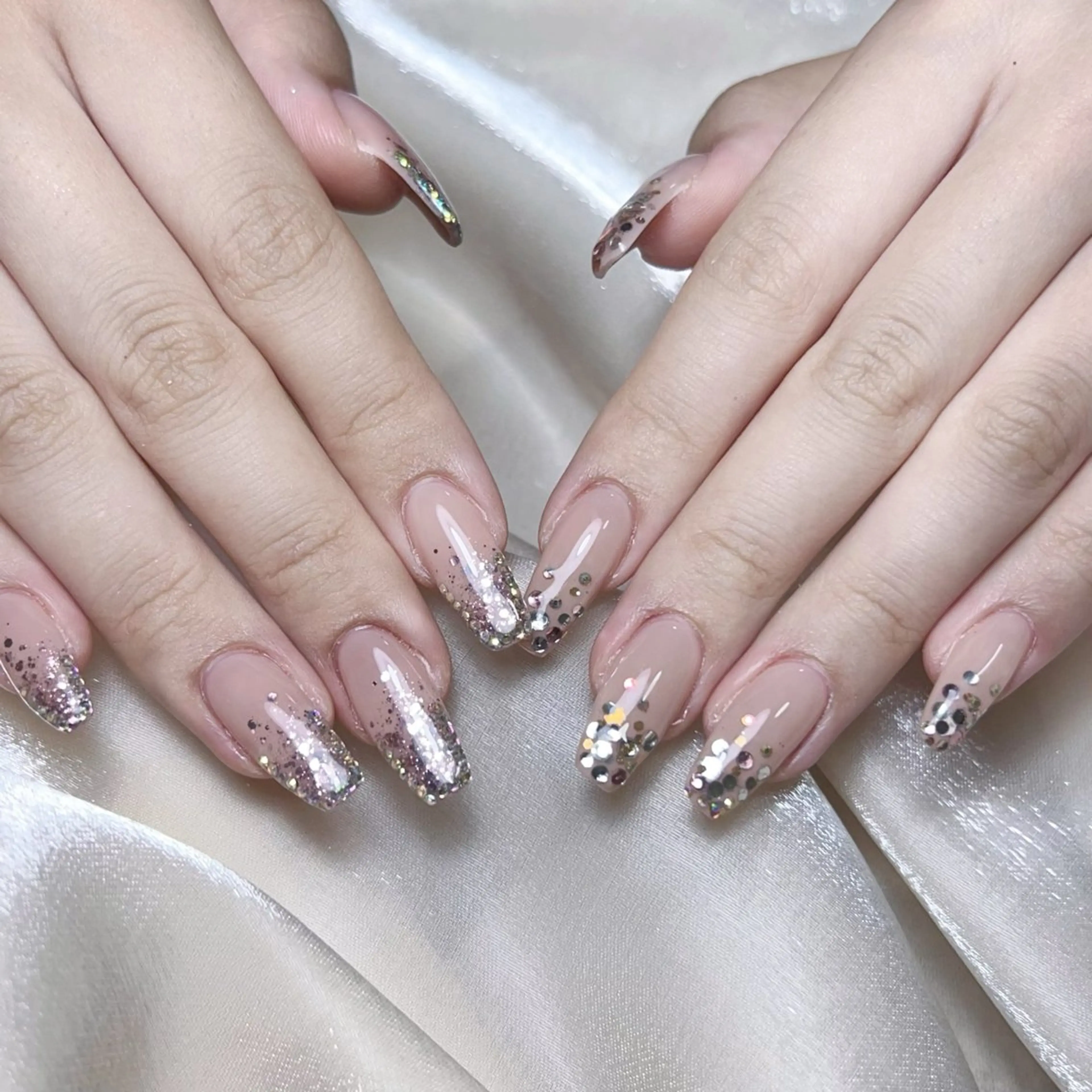 メンズ ネイル メンズ韓国風 アートネイル オーロラネイル ガーリー キラキラネイル ハンドネイル Nail salon 木にいるのネイルデザイン