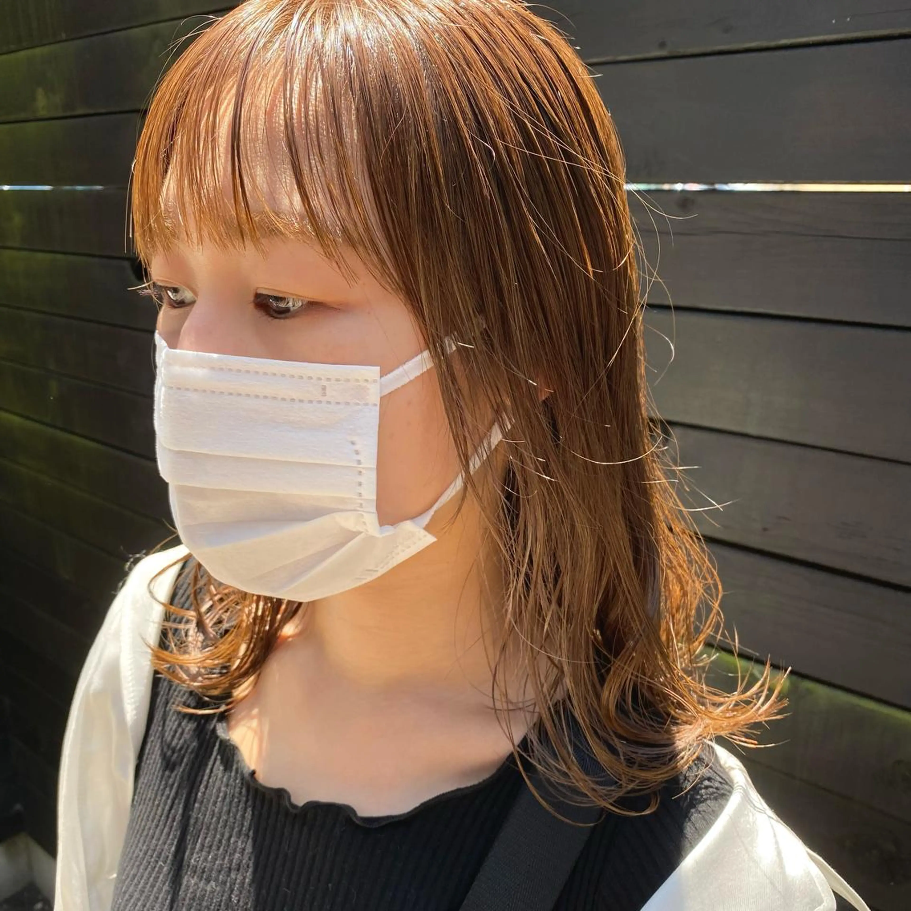 ミディアム カラー ベージュカラー レイヤーカット 高橋 舟太郎のヘアスタイル