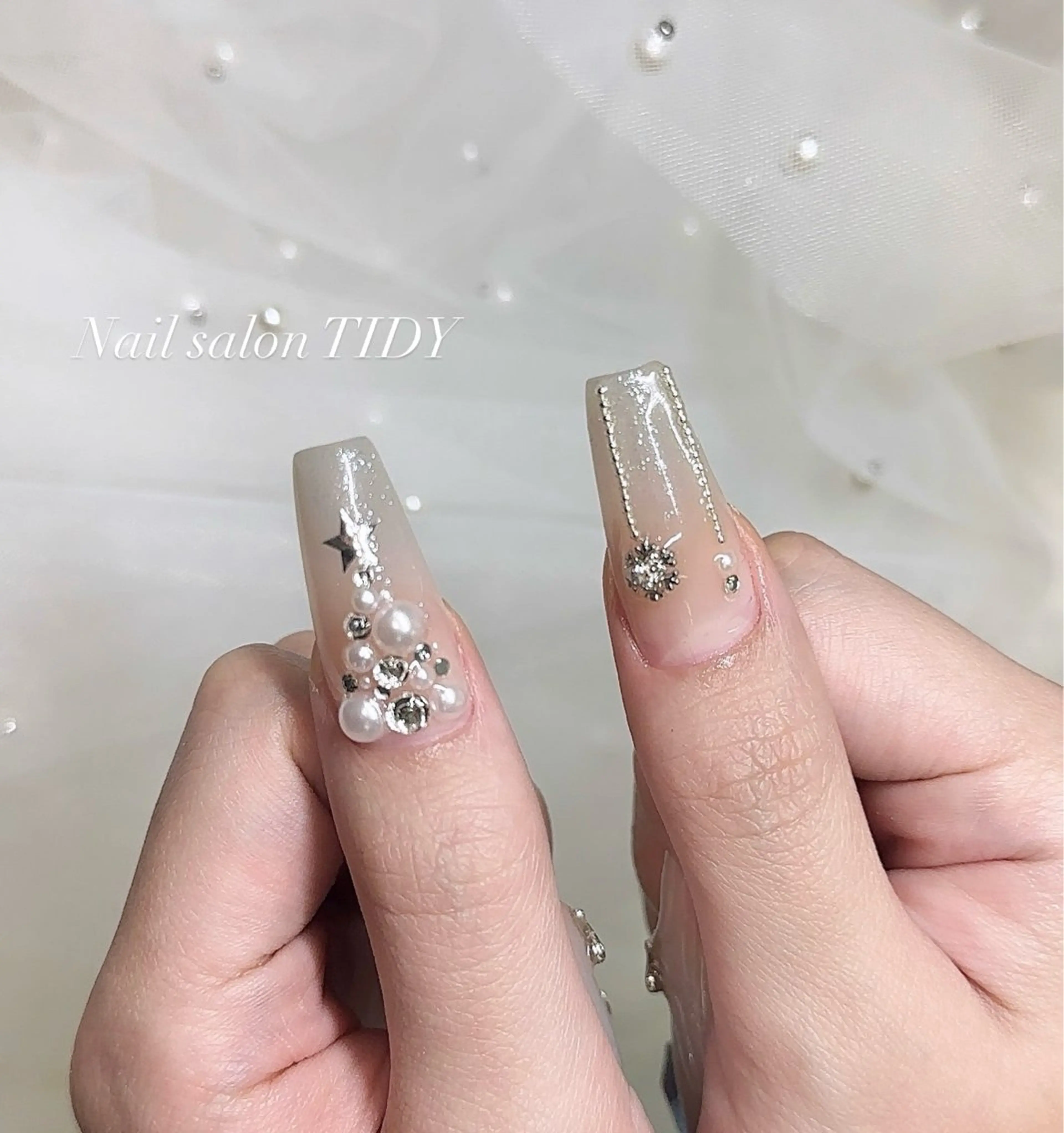 ネイル スカルプネイル TIDY M&Mのネイルデザイン