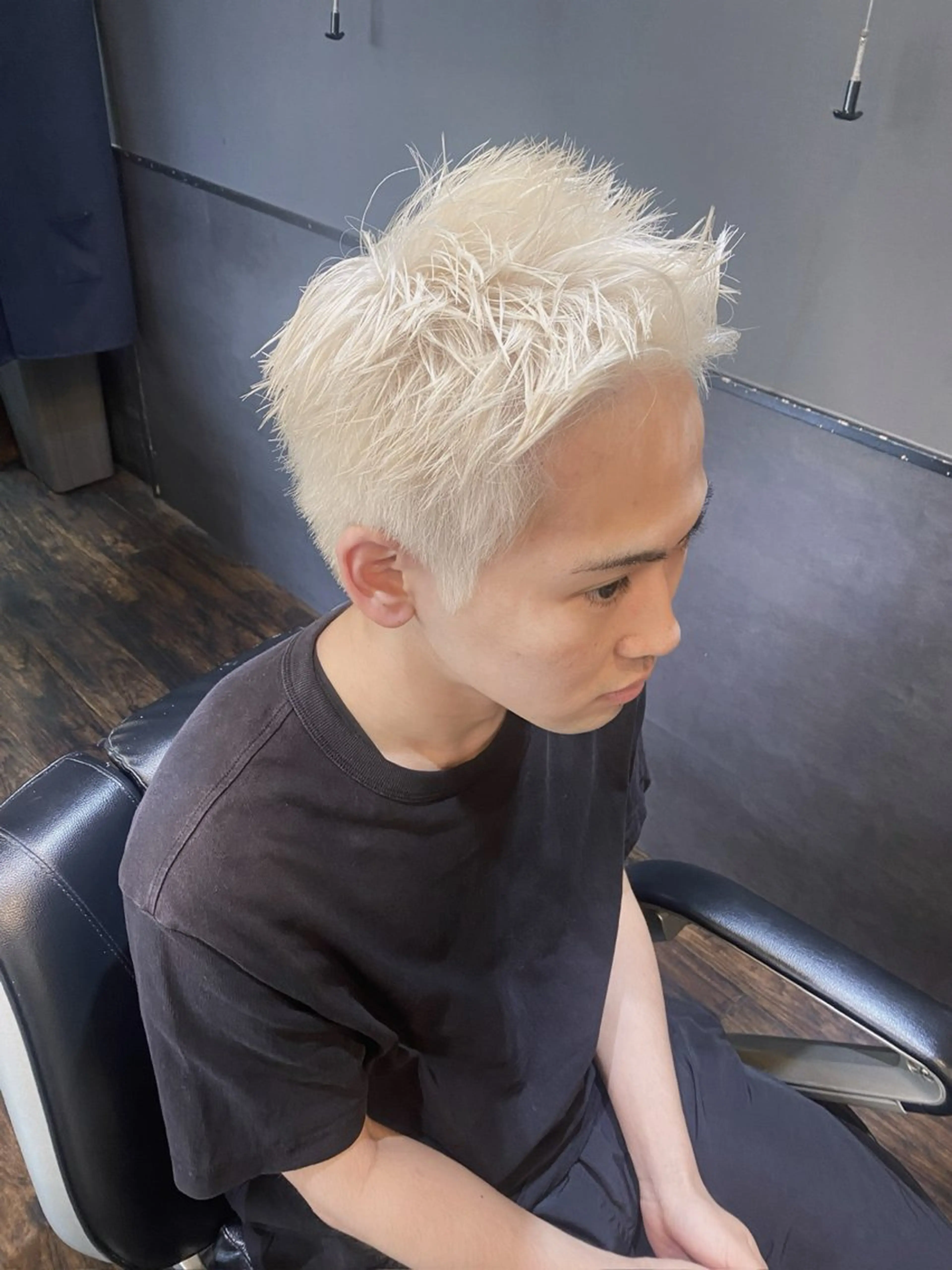 ショート ショートヘア カット ヘアカラー 🌟夜から通える🌟 メンズ専門店長RENのヘアスタイル