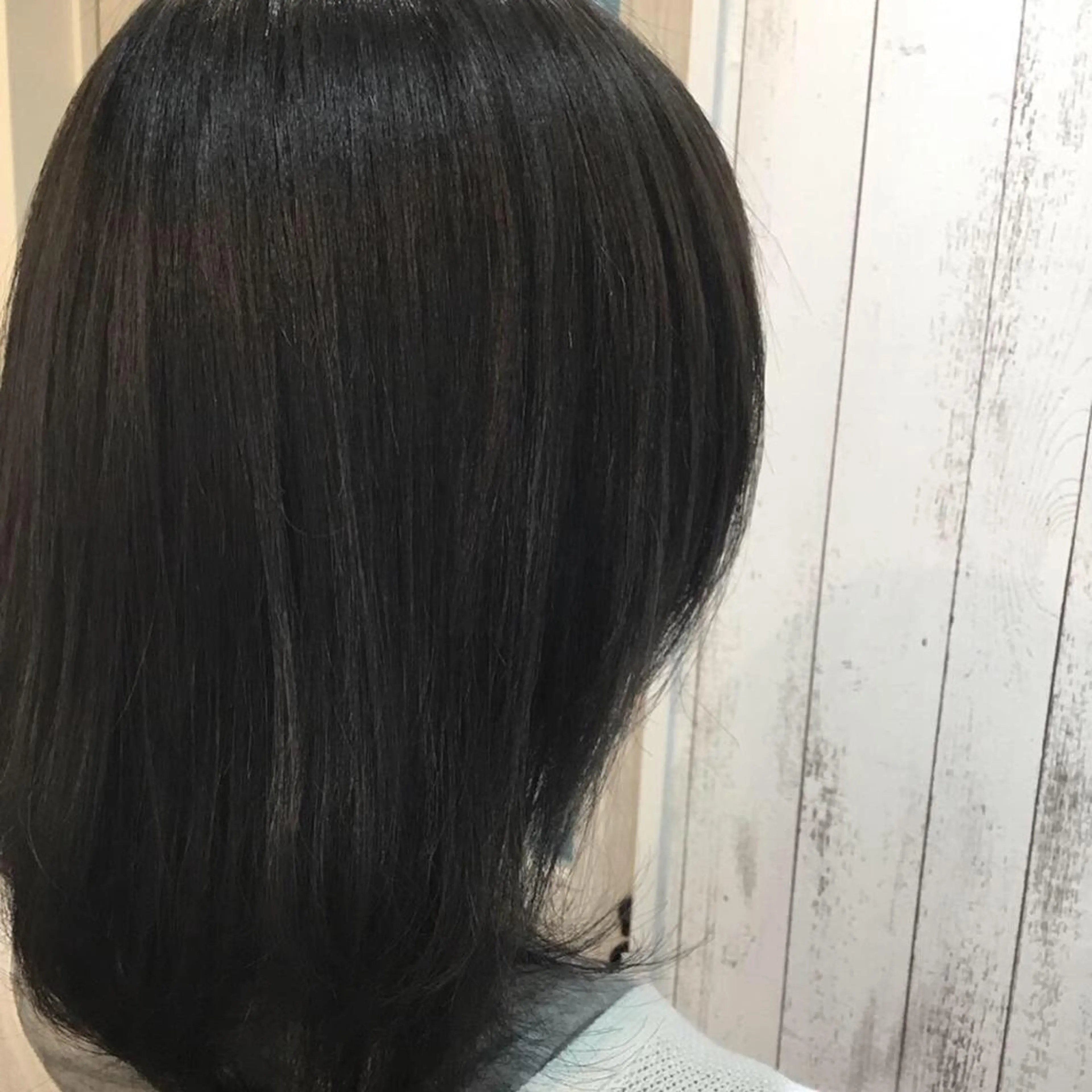 ミディアム カラー embrace エンブレイスのヘアスタイル