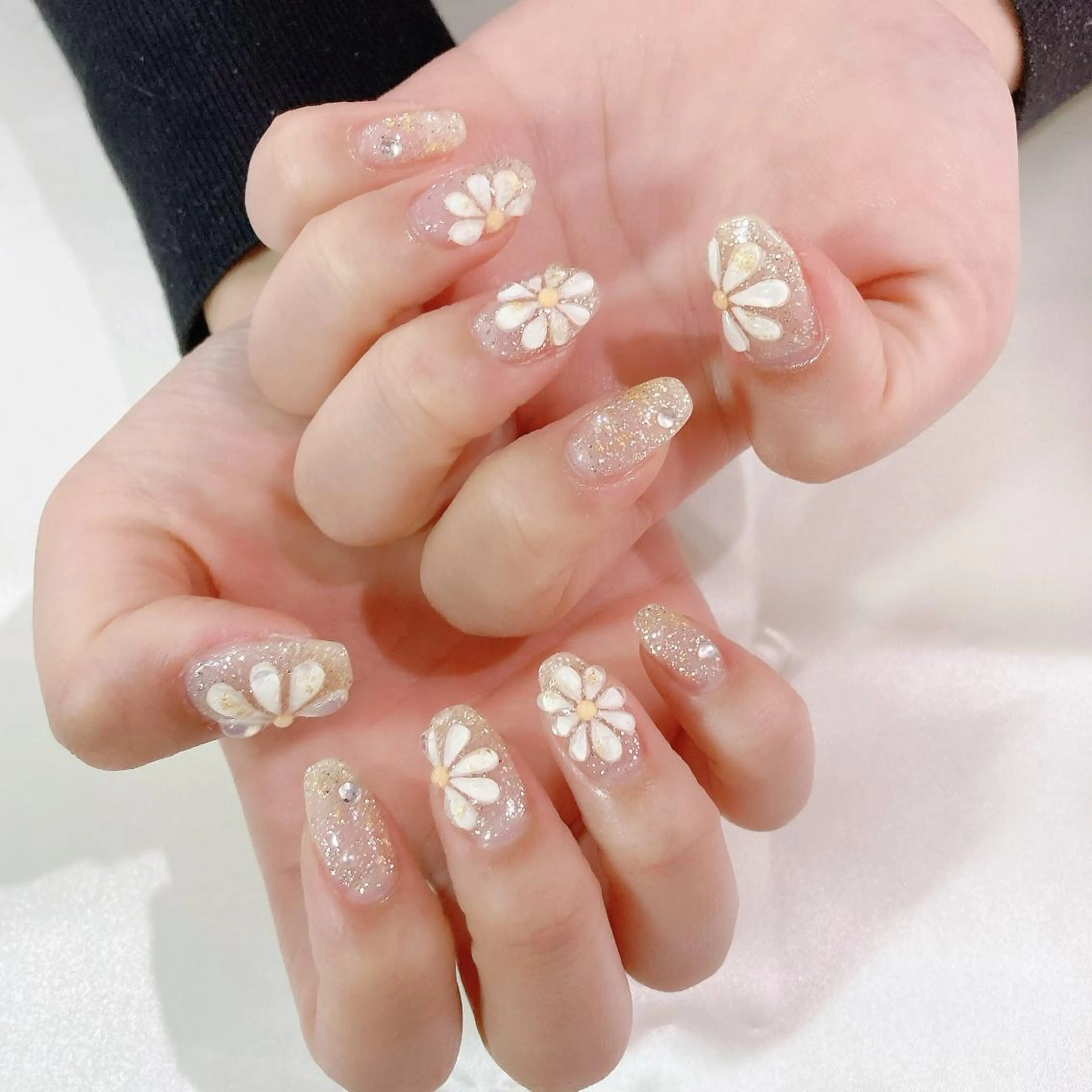 ネイル フラワーネイル ジェルネイル キラキラネイル パラジェル ぷっくりネイル ハンドネイル Nail Kのネイルデザイン