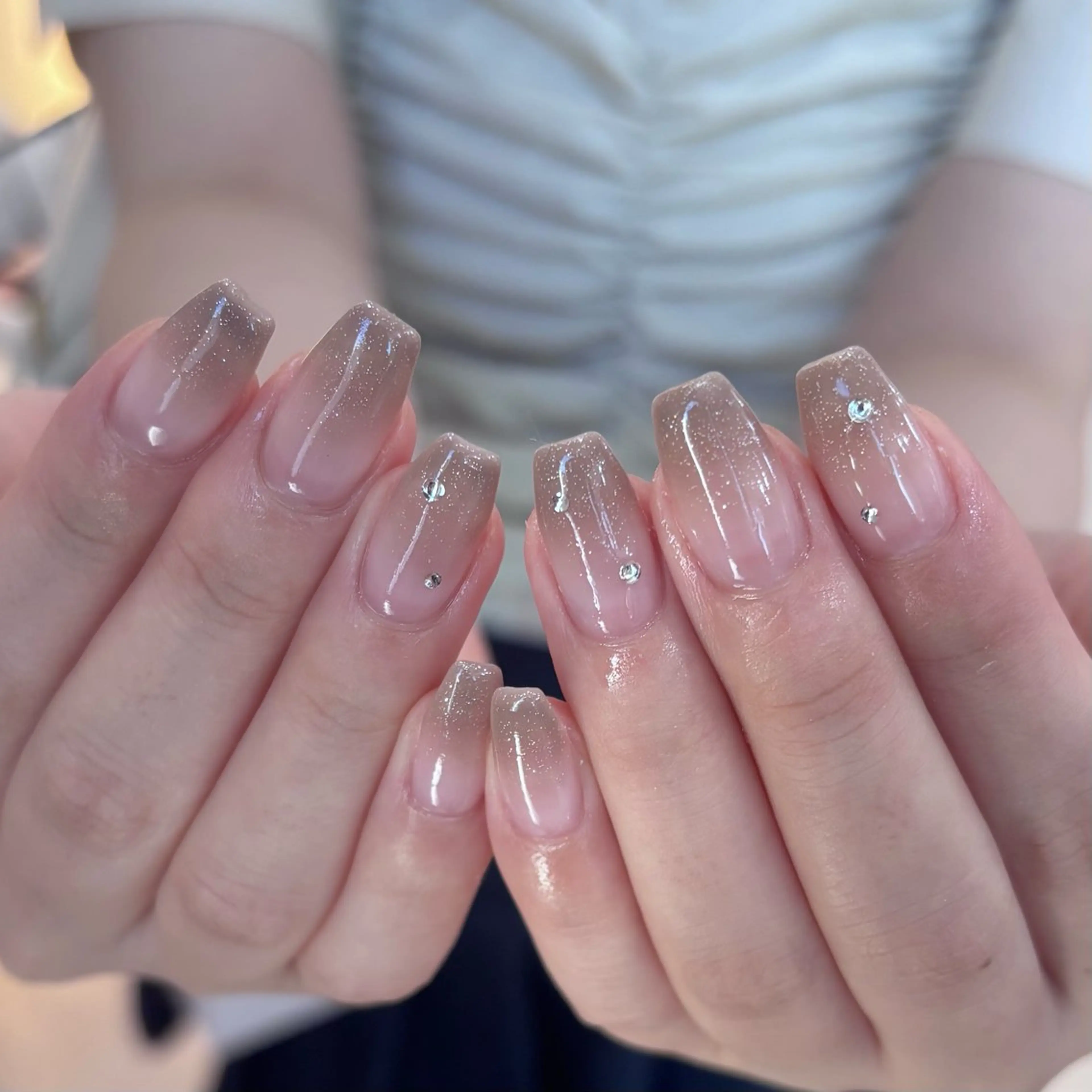 ネイル ストーンネイル ハンドネイル CLALA Makoのネイルデザイン
