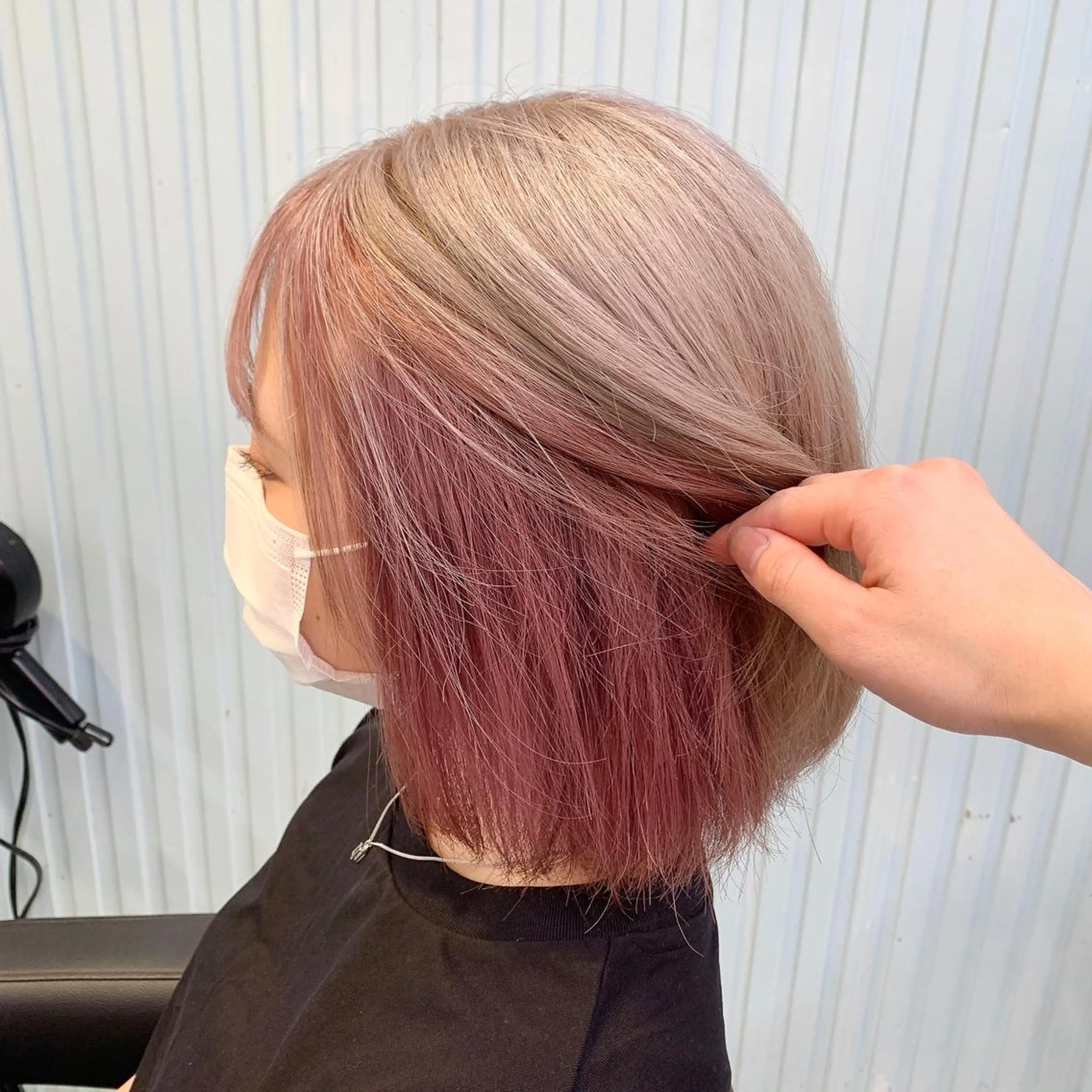 ミディアム ヘアカラー トリートメント ブリーチカラー 🩵MIZUKIのヘアスタイル