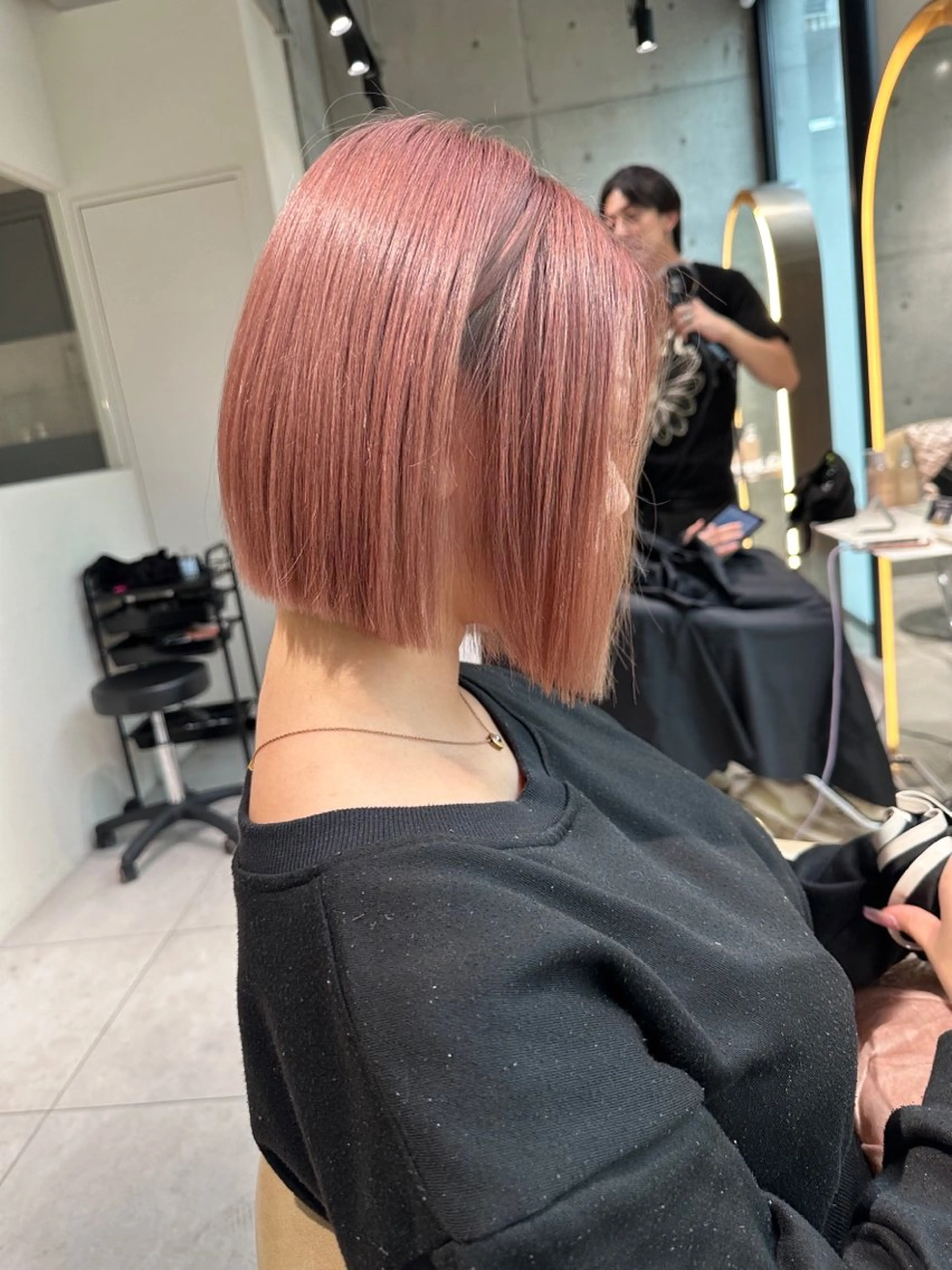 ショート カラー ピンクカラー 🍒楓🍒北九州1 艶カラー作る人🎨のヘアスタイル