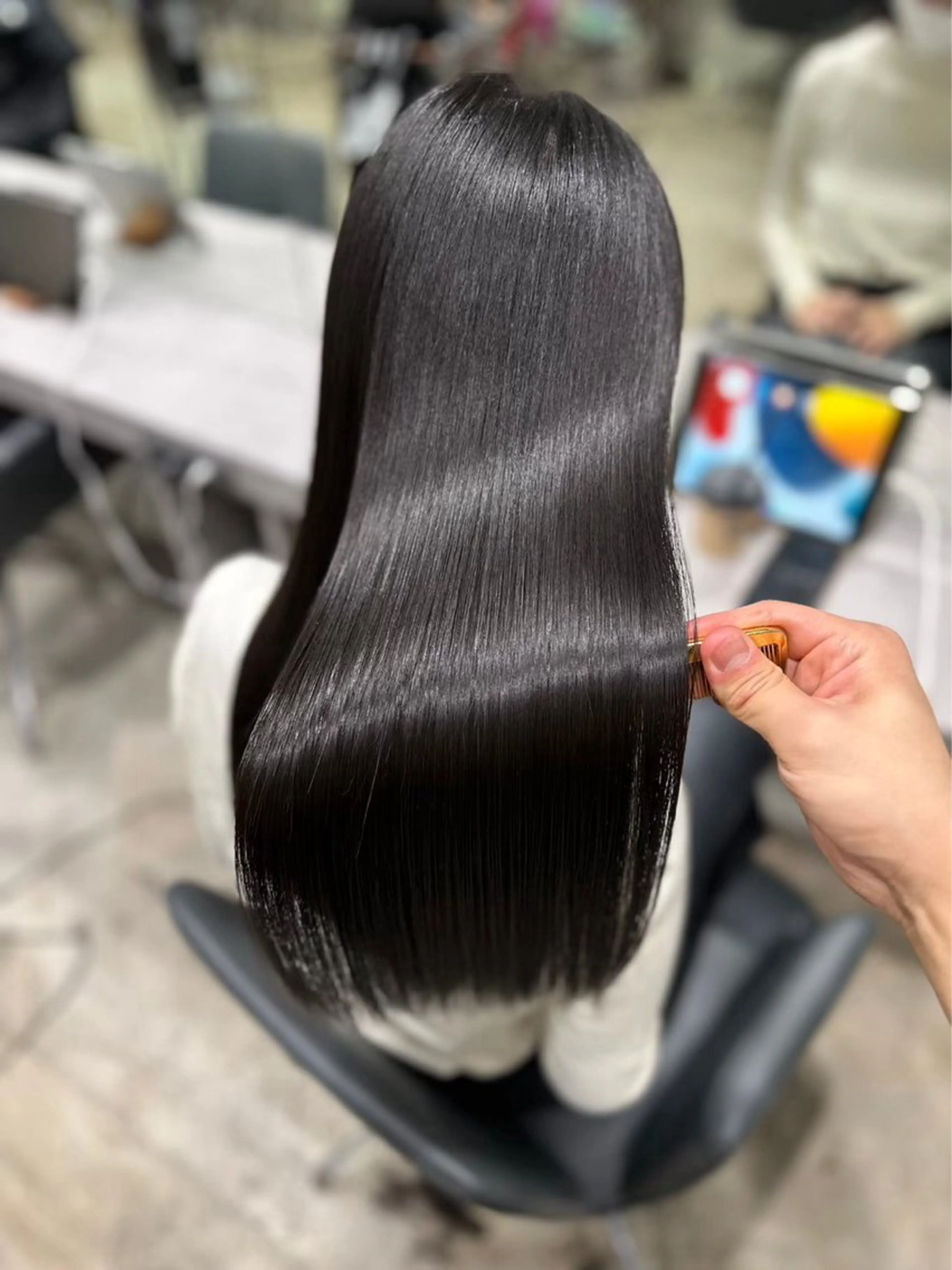 ロング 【ヤバ髪から美髪へ】 縮毛矯正特化アチワのヘアスタイル