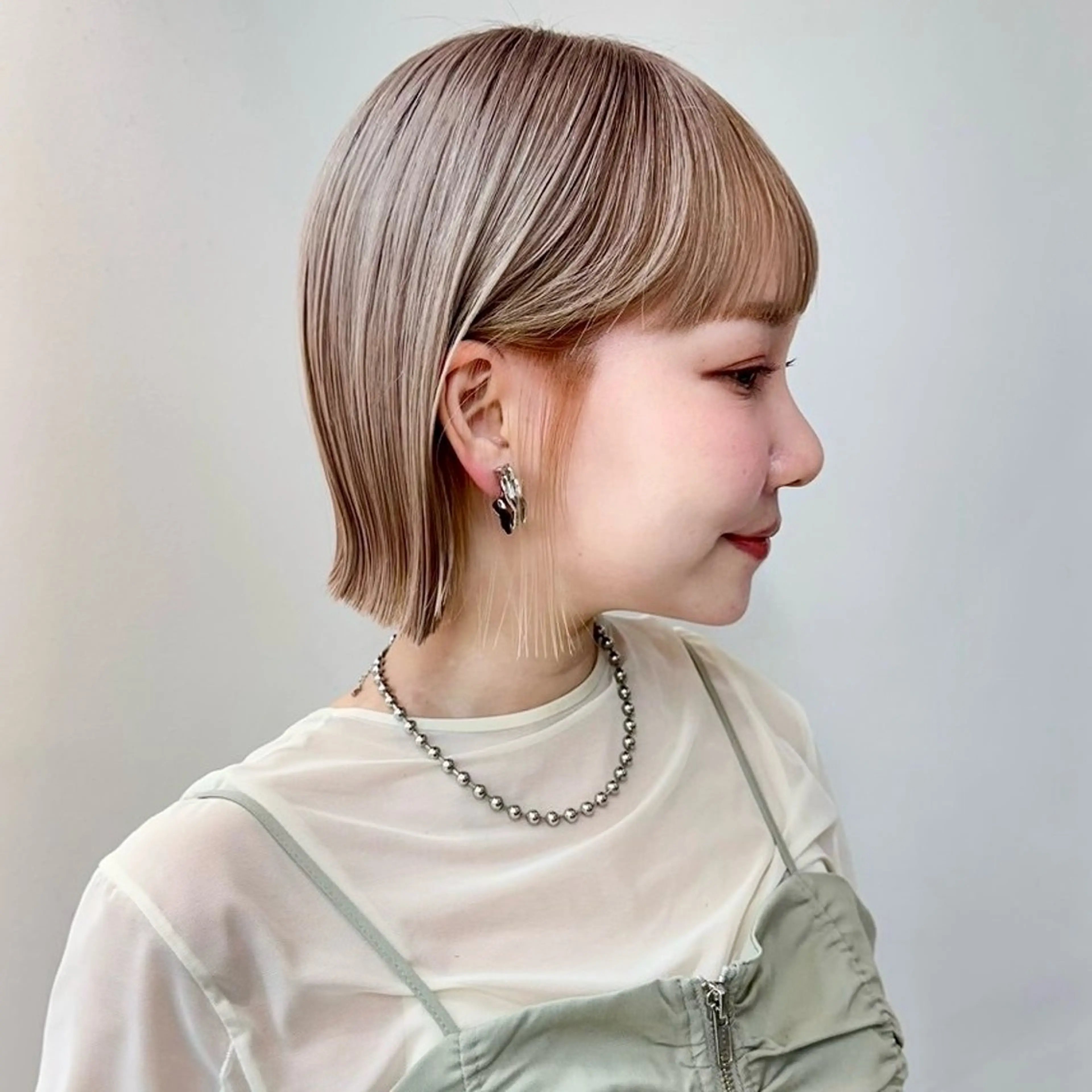 ショート カラー 透け感カラー 🌱いわさきのヘアスタイル