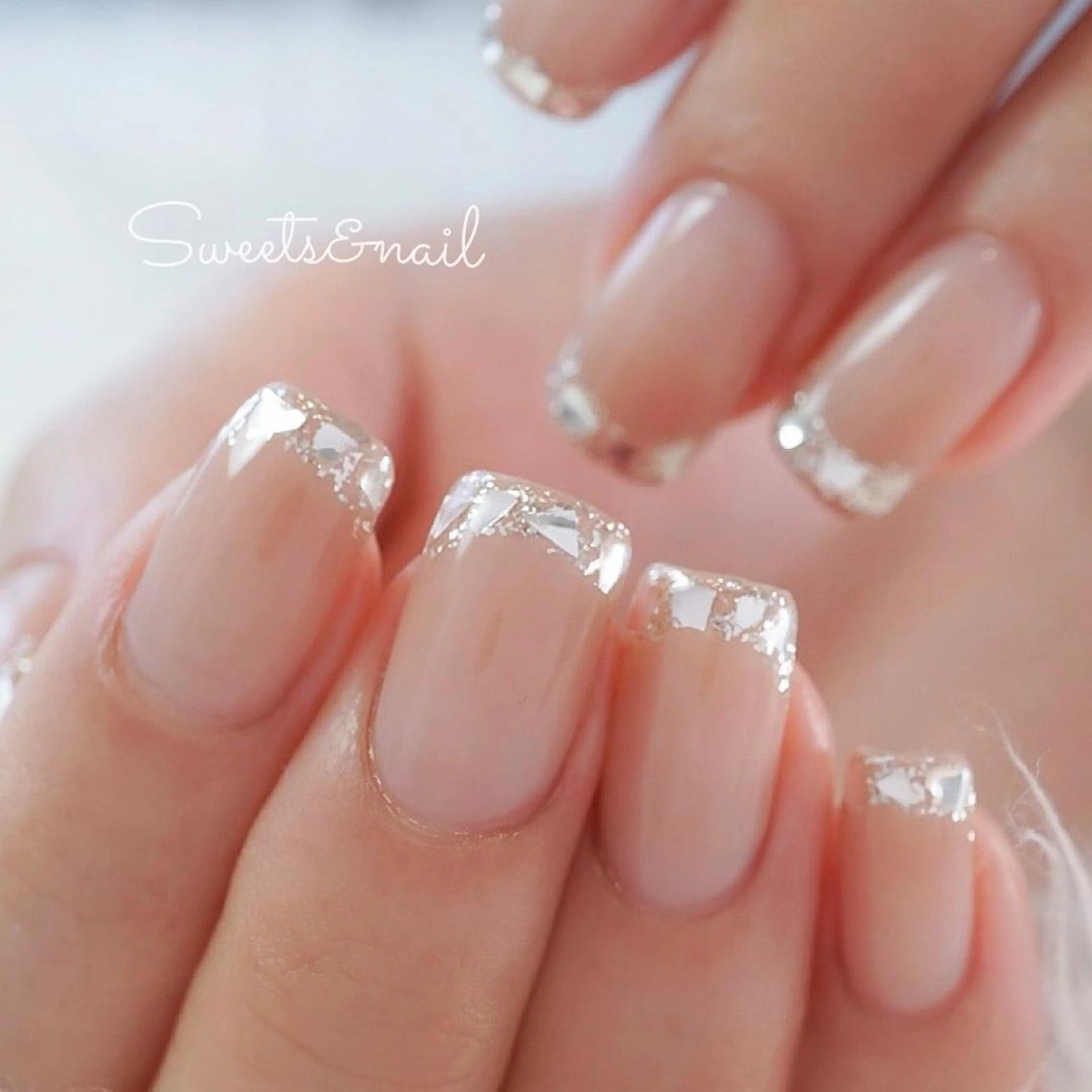 ネイル 入学式 フレンチネイル ジェルネイル ガラスフレンチ キラキラネイル Sweets &nailのネイルデザイン