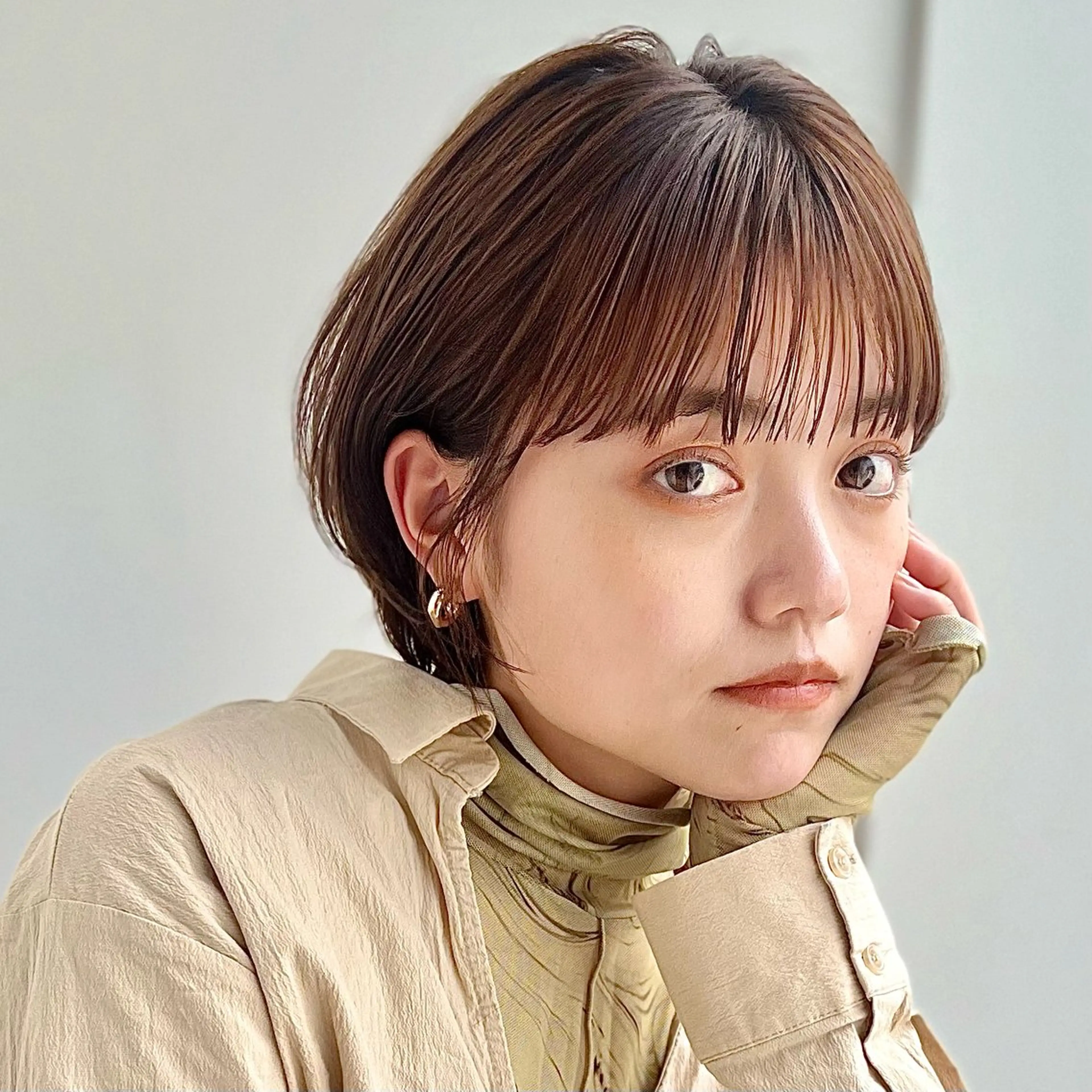 ショート ショートボブ ボブ ショートヘア あやめ【顔まわり/レ イヤー/柔らかカラ】のヘアスタイル