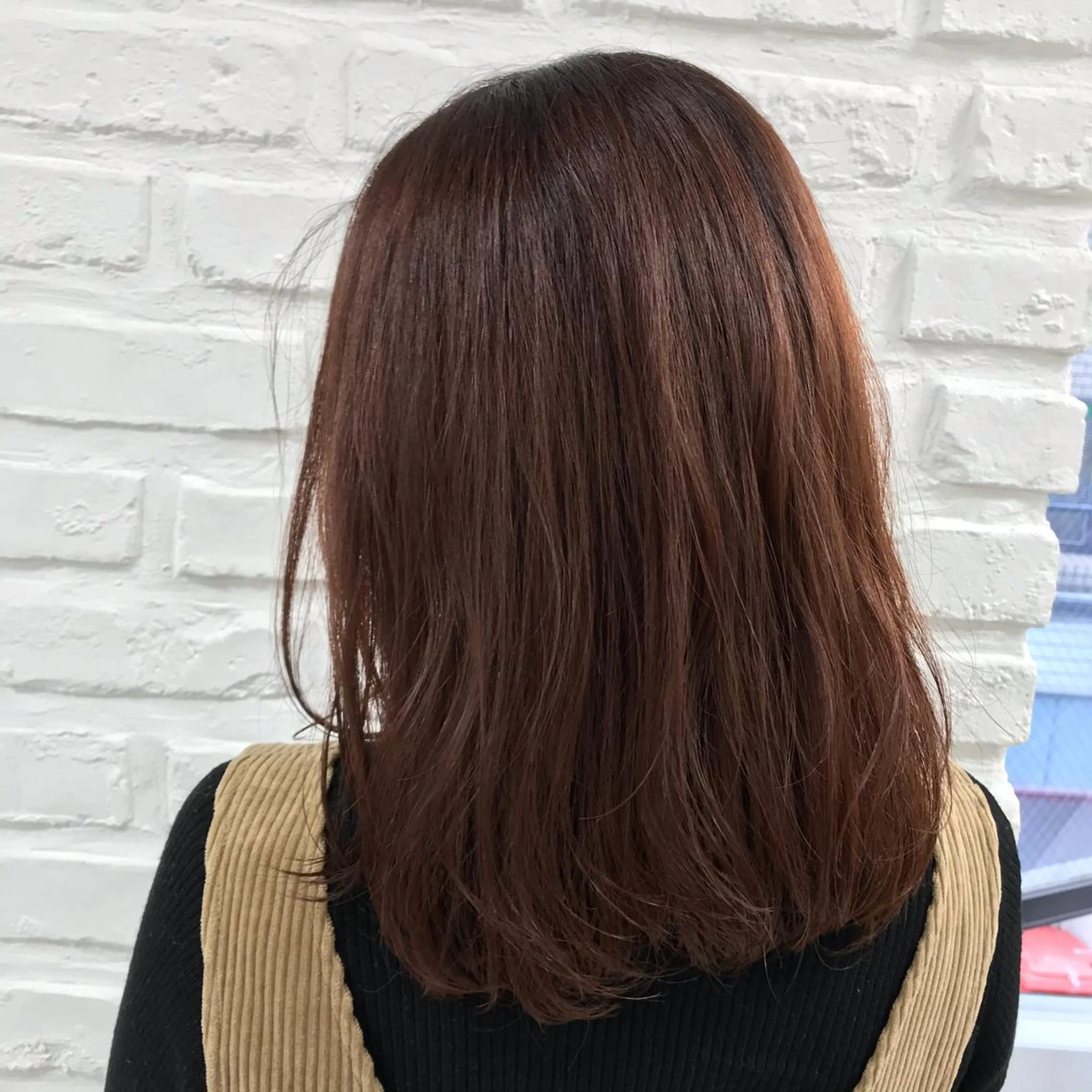 ミディアム カラー ブリーチ 透明感カラー ブリーチなしカラー 暖色カラー🌹 中山由梨のヘアスタイル