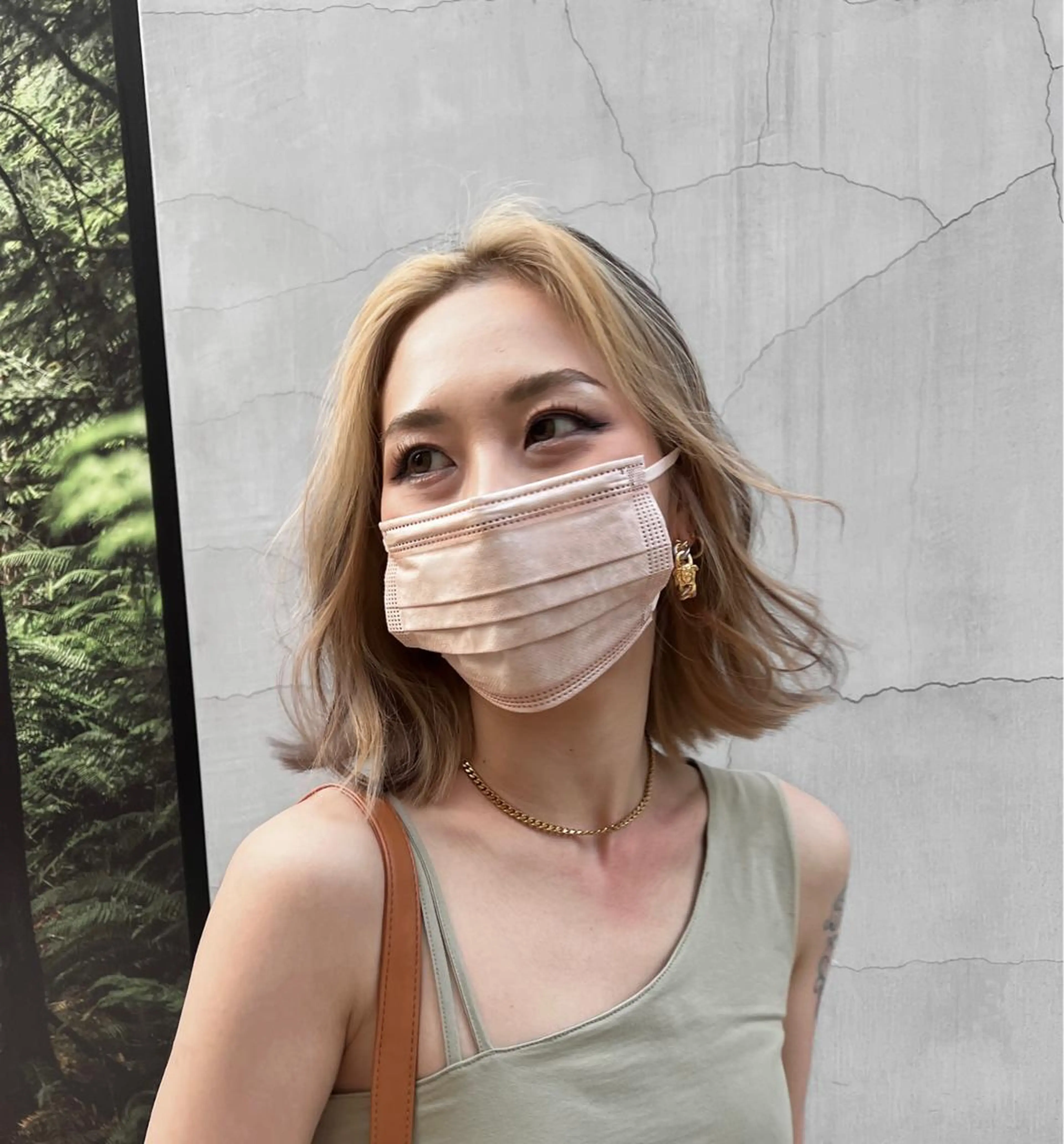 ミディアム カット ヘアカラー トリートメント ally hairsalon所属・Emi .のヘアスタイル