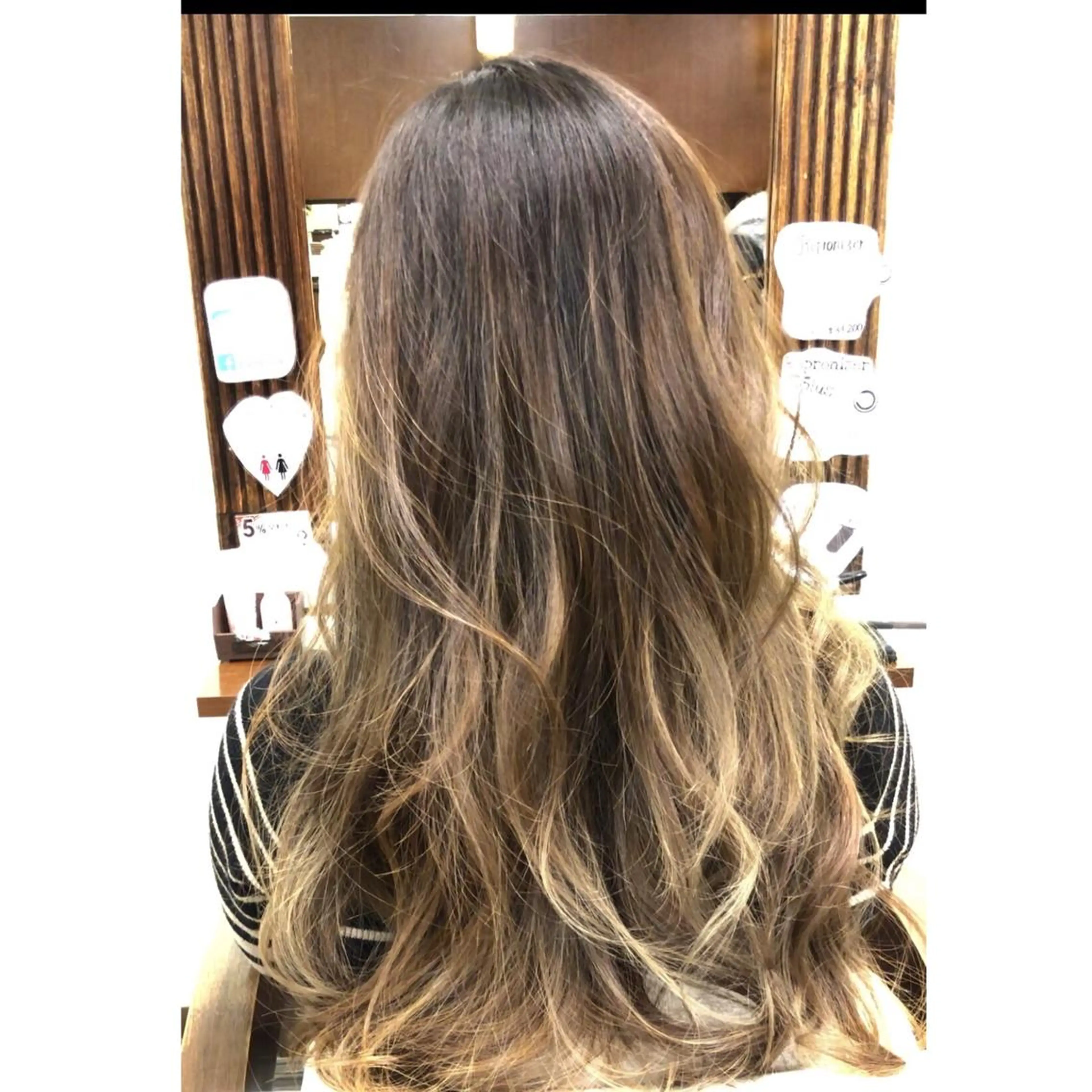 ロング カラー グラデーションカラー ハイライトカラー オレンジ 3Dハイライト 外国人風カラー ヘアカラー トリートメント ヘッドスパ パーソナルカラー診断 できます 木曽 主博のヘアスタイル