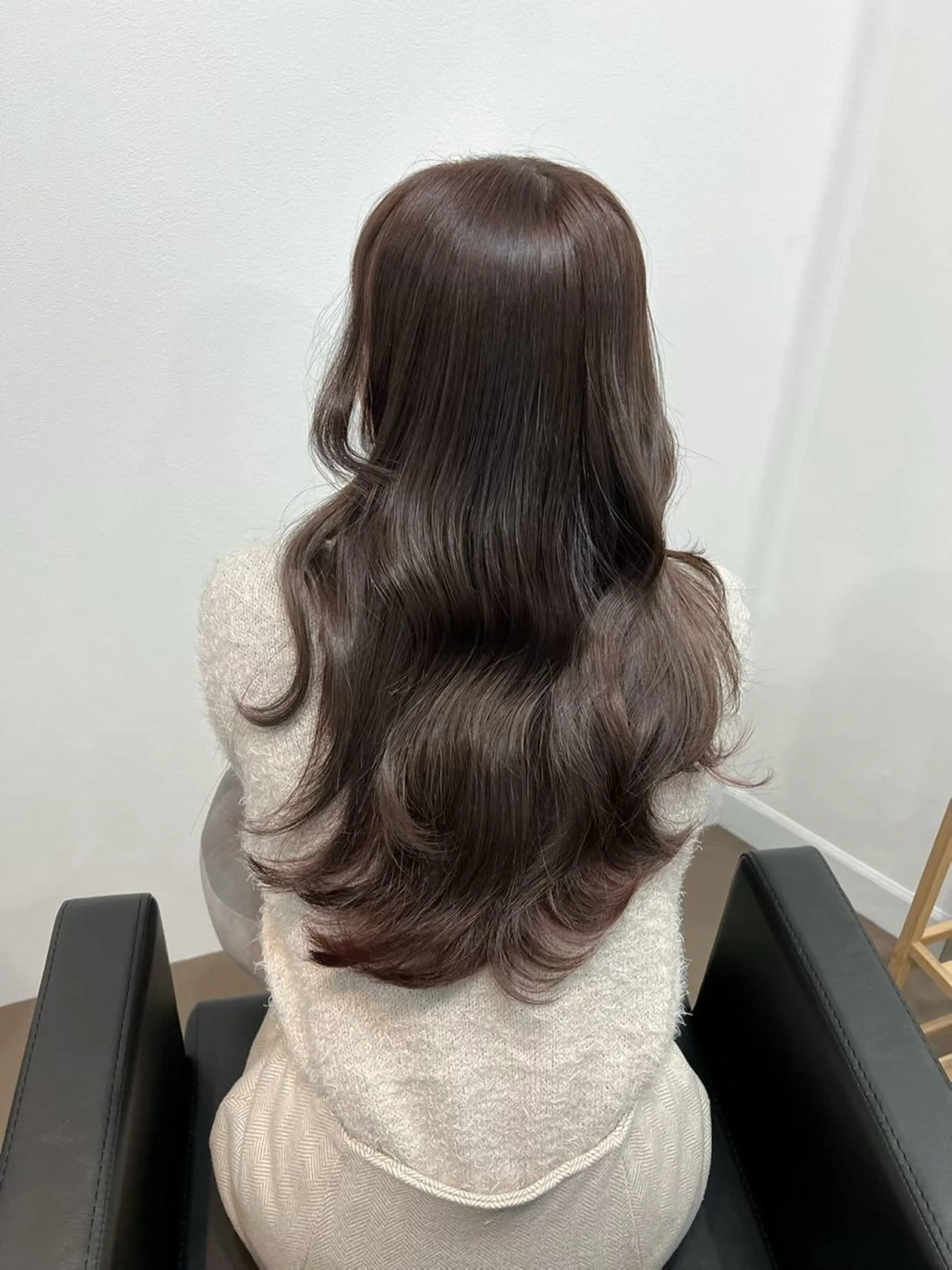 ロング カラー ベージュカラー 透明感カラー 神戸ボブ✂️ ioe三宮/田 伸佳のヘアスタイル