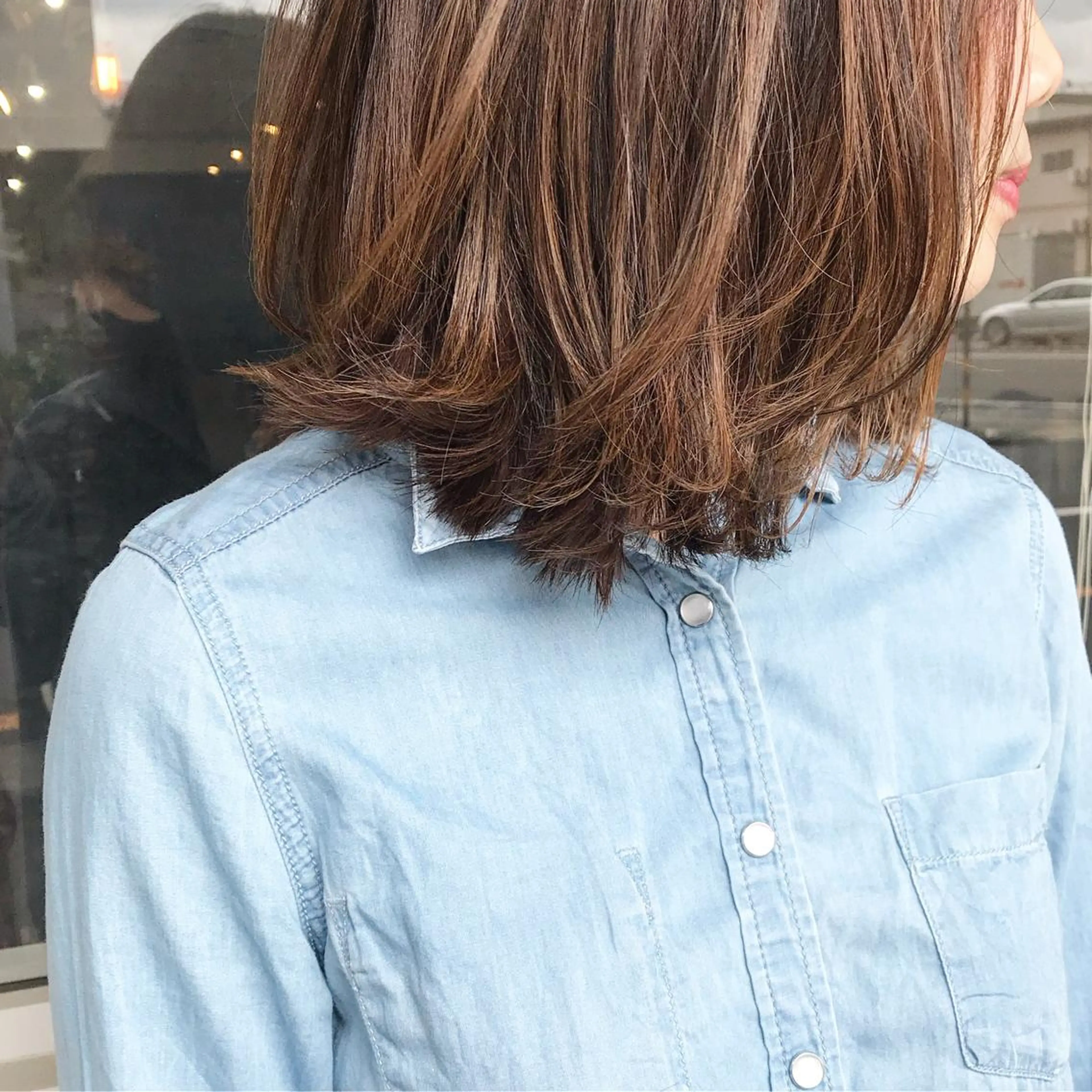 ショート カラー ヘアアレンジ バレイヤージュ ブリーチ グラデーションカラー ハイライトカラー ハイトーンカラー Mariana/ 鶴原-ハイライトのヘアスタイル