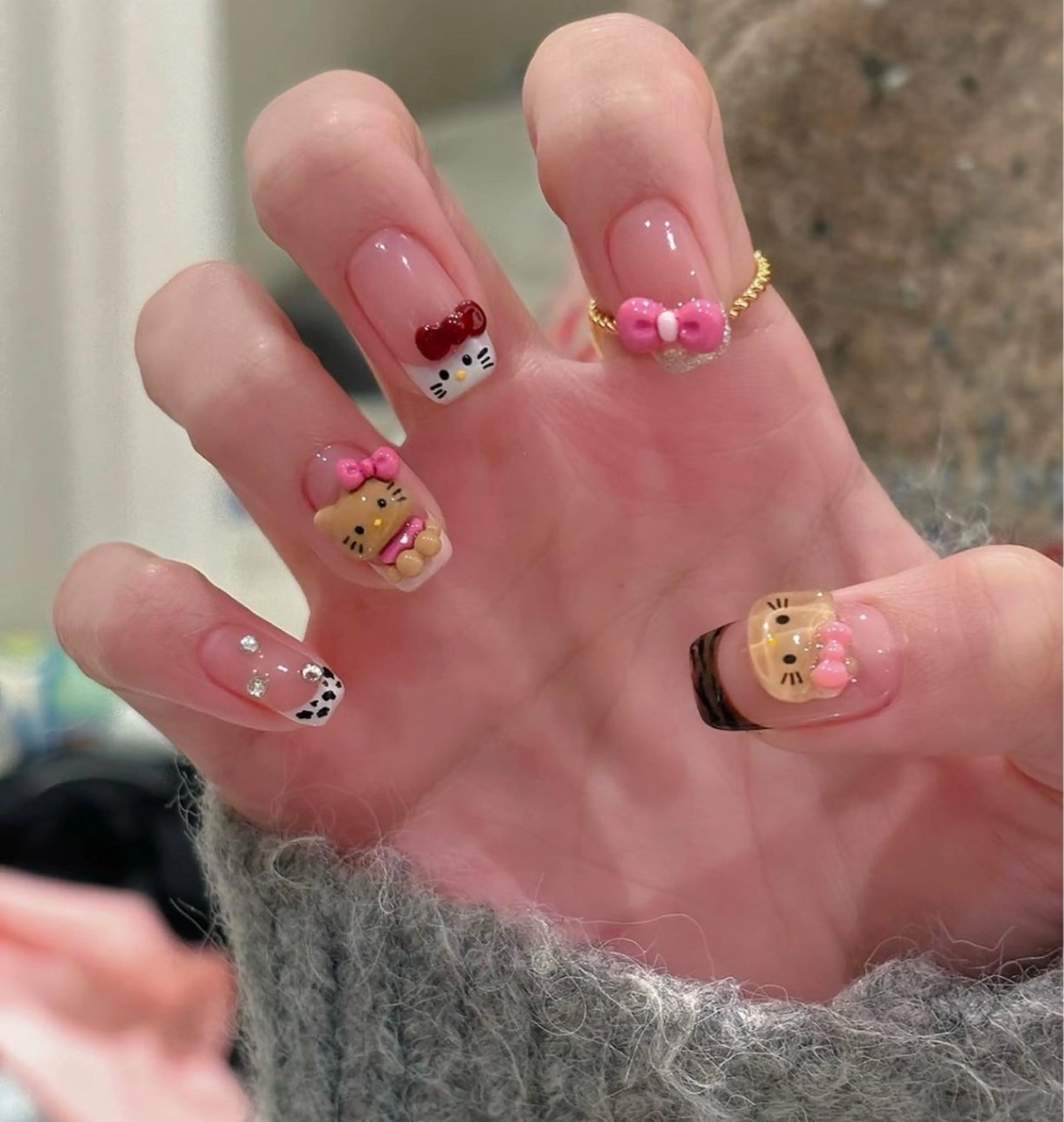 ネイル アートネイル オーロラネイル チークネイル フレンチネイル ガラスフレンチ ハンドネイル 🎀🎀YooLi Nail Salonのネイルデザイン