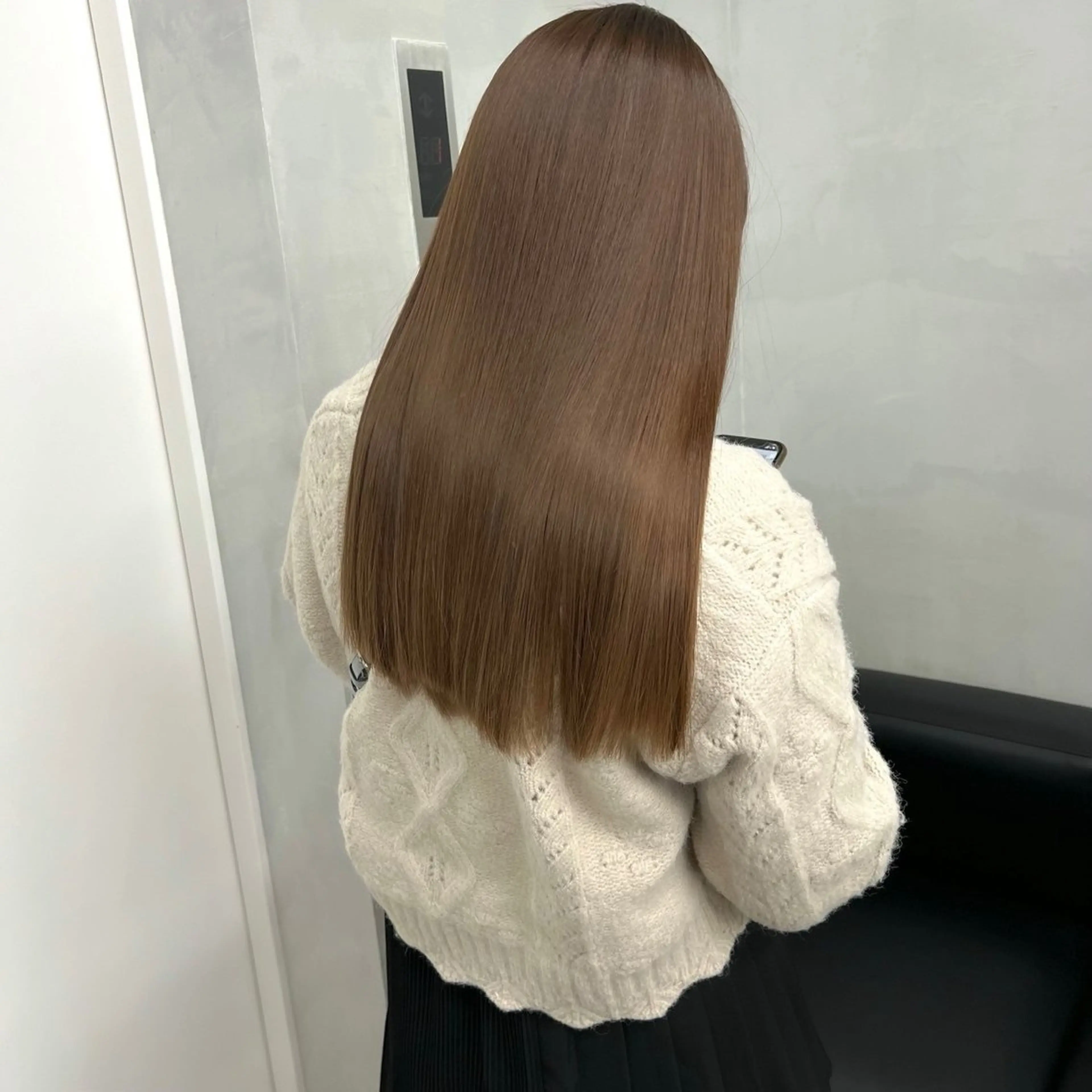 ロング カラー navile 銀座 角田 龍太のヘアスタイル