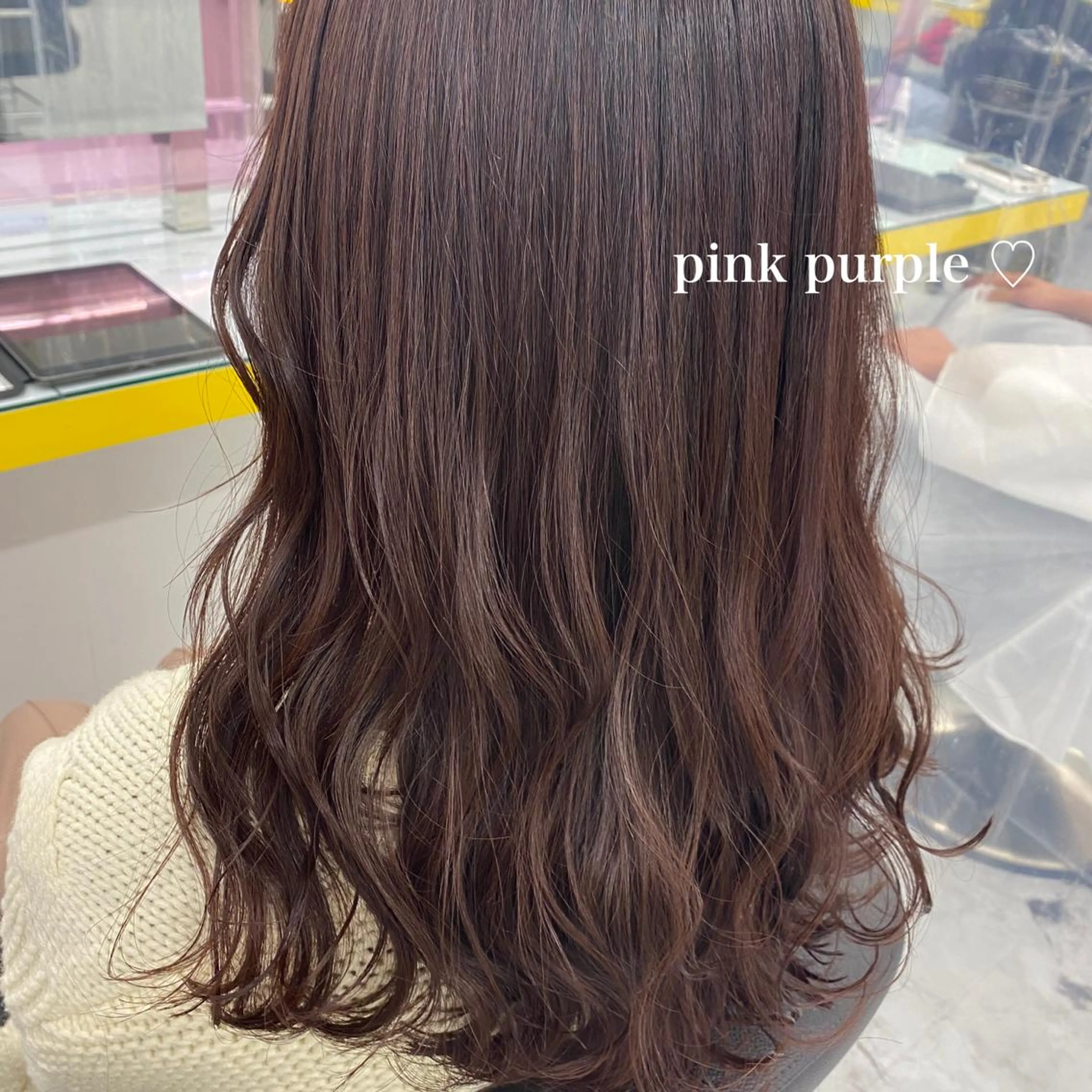 セミロング カラー パーマ ヘアアレンジ メンズ ネイル マツエク・マツパ linette所属・🐩推し活🐩 FUTABA🍒のヘアスタイル