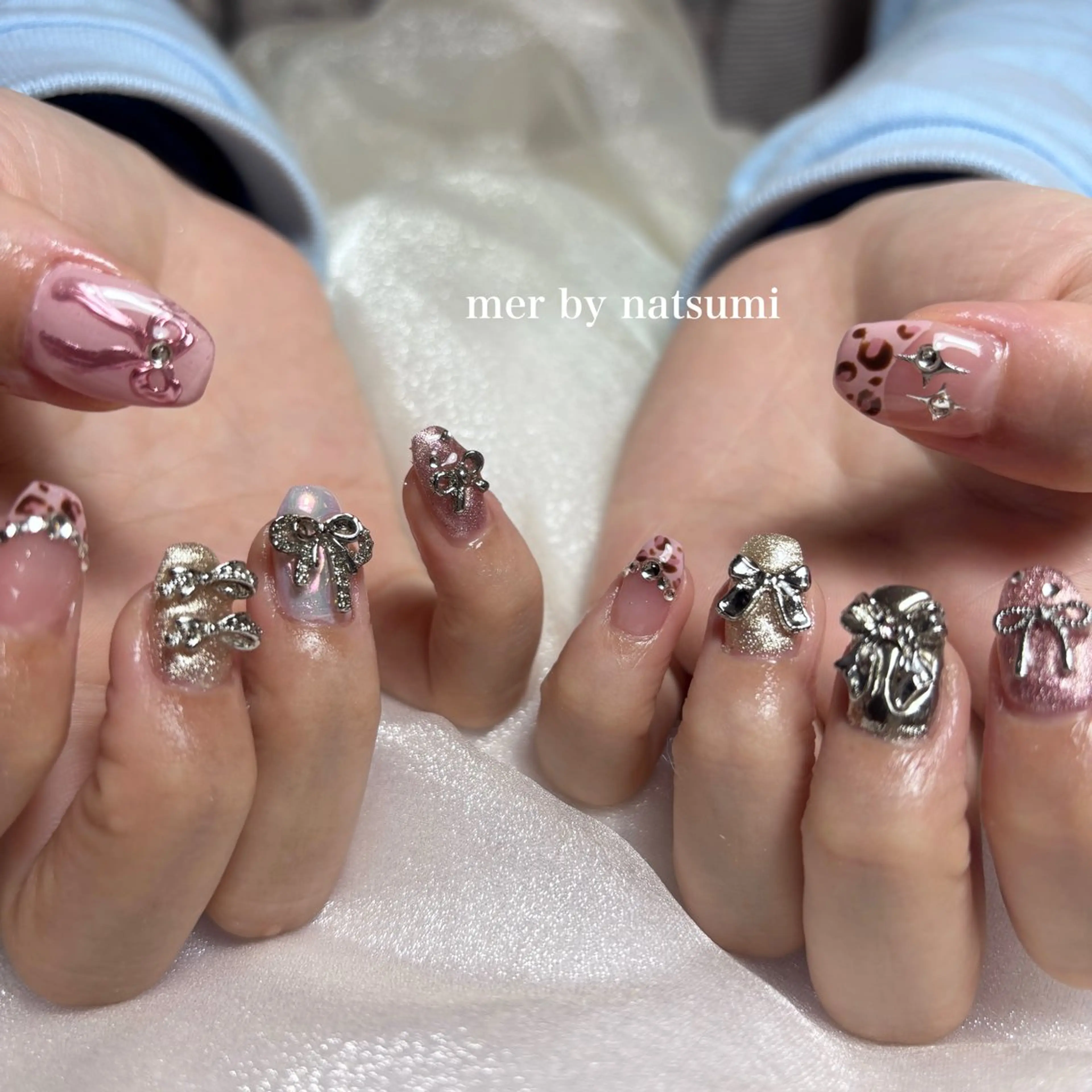 ミディアム mer natsumiのネイルデザイン
