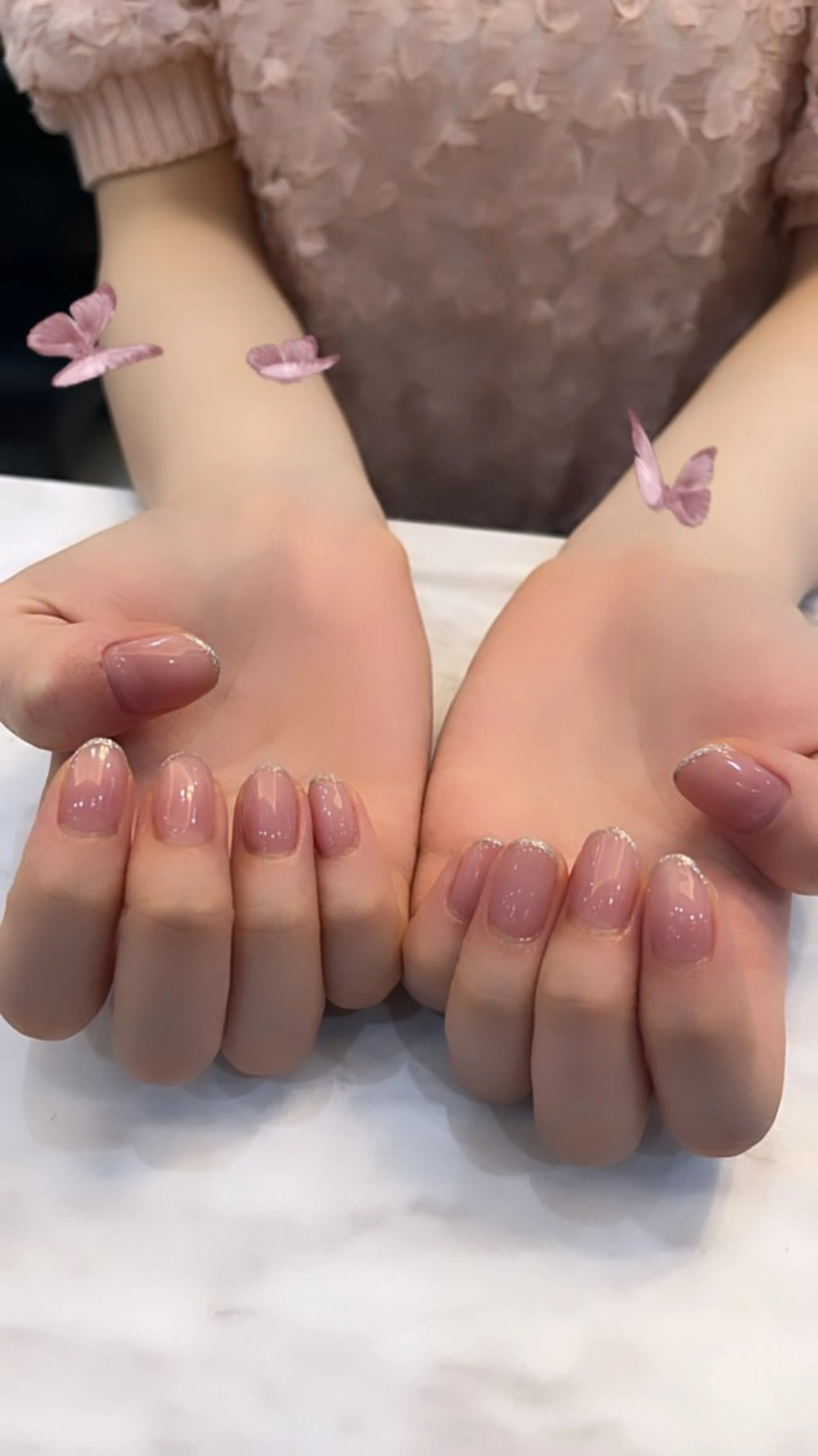 ネイル フレンチネイル ガラスフレンチ ラメ(グリッター) ワンカラーネイル ハンドネイル arl Nail💅日置友梨のネイルデザイン