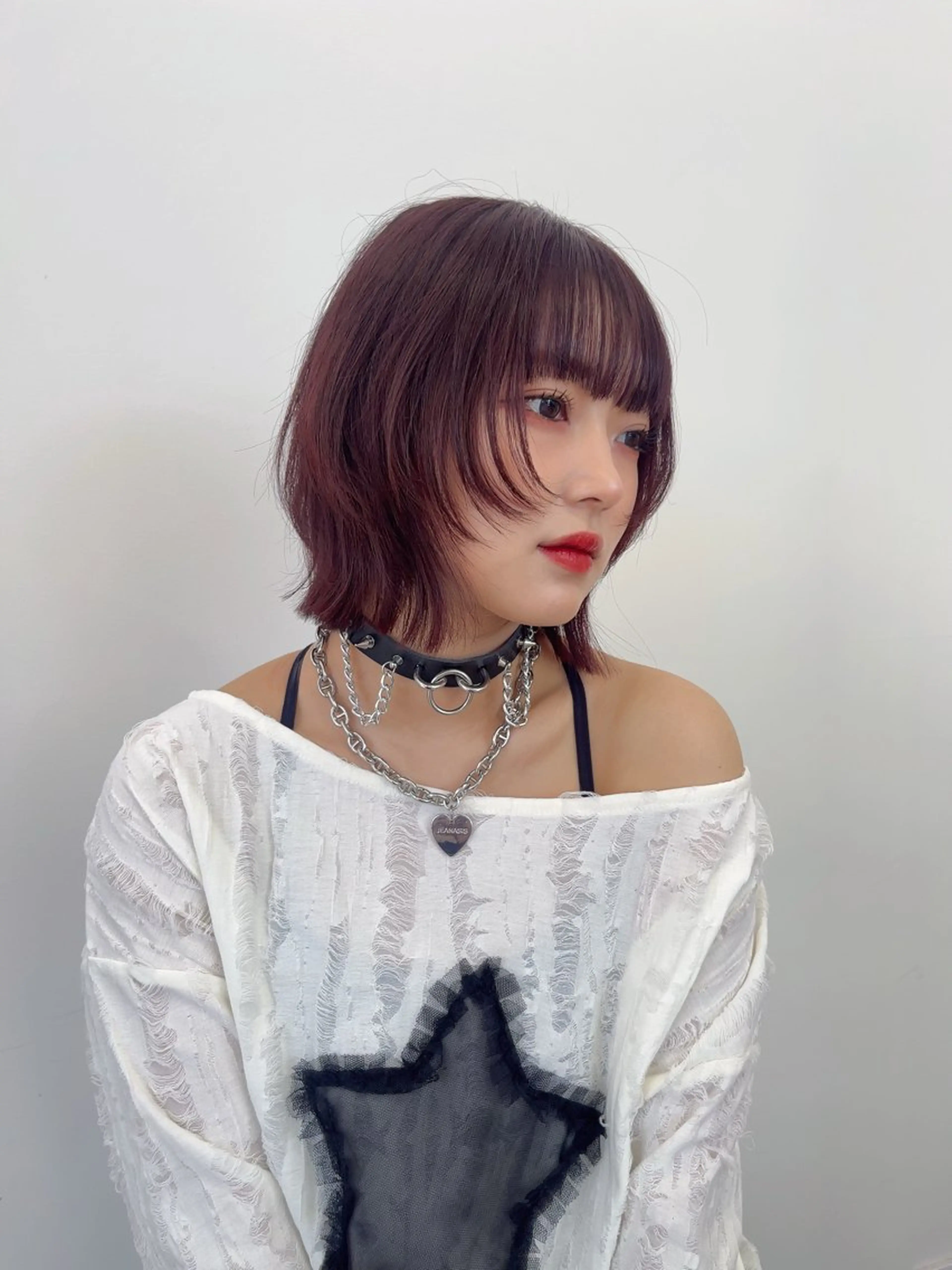 ミディアム 切りっぱなしボブ ボブ ハッシュカット レイヤーカット ウルフカット 小田 輝太郎/ブリーチのヘアスタイル