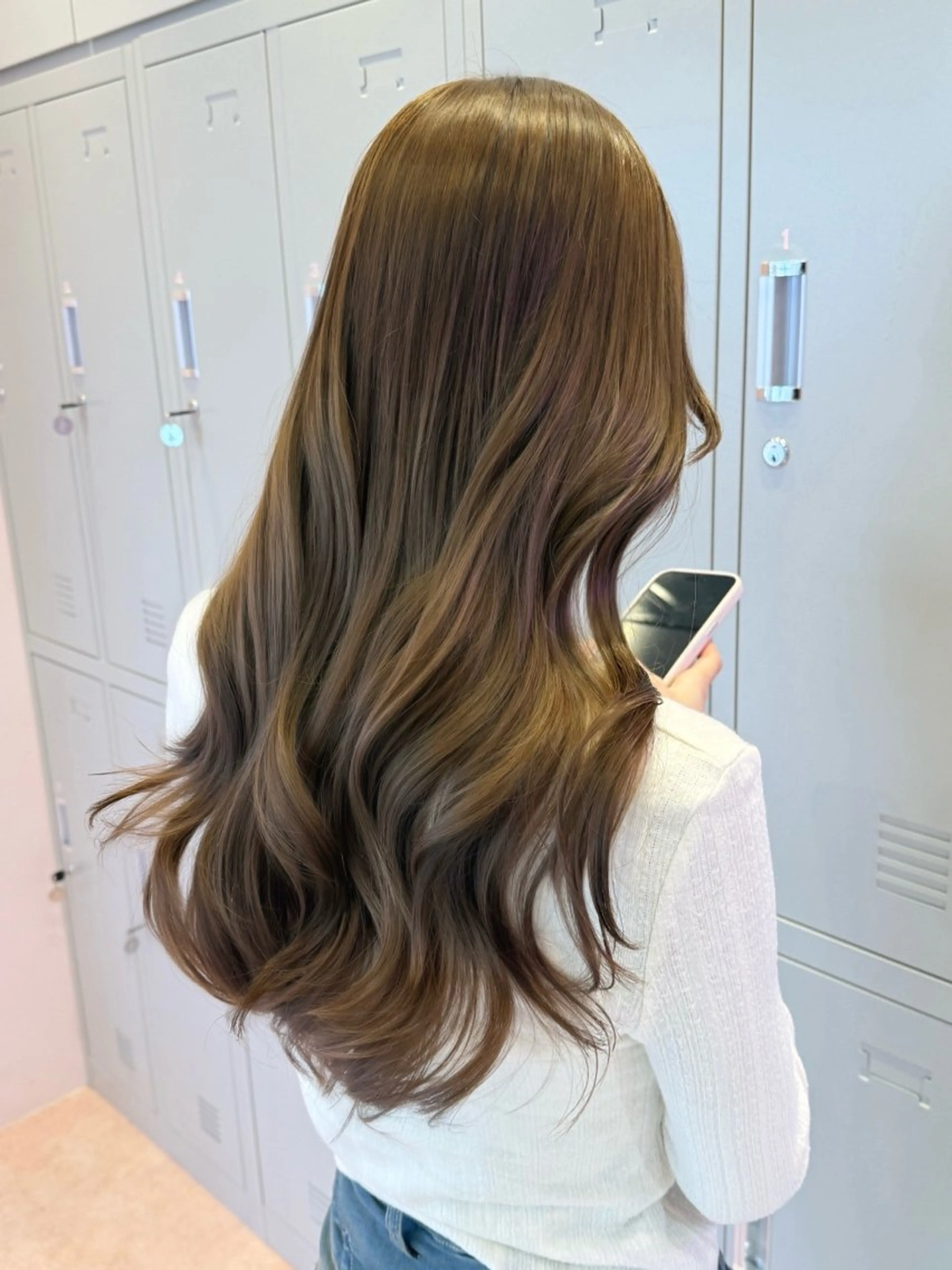 ロング 上品うるツヤ韓国ヘア 🤍Hanaのヘアスタイル