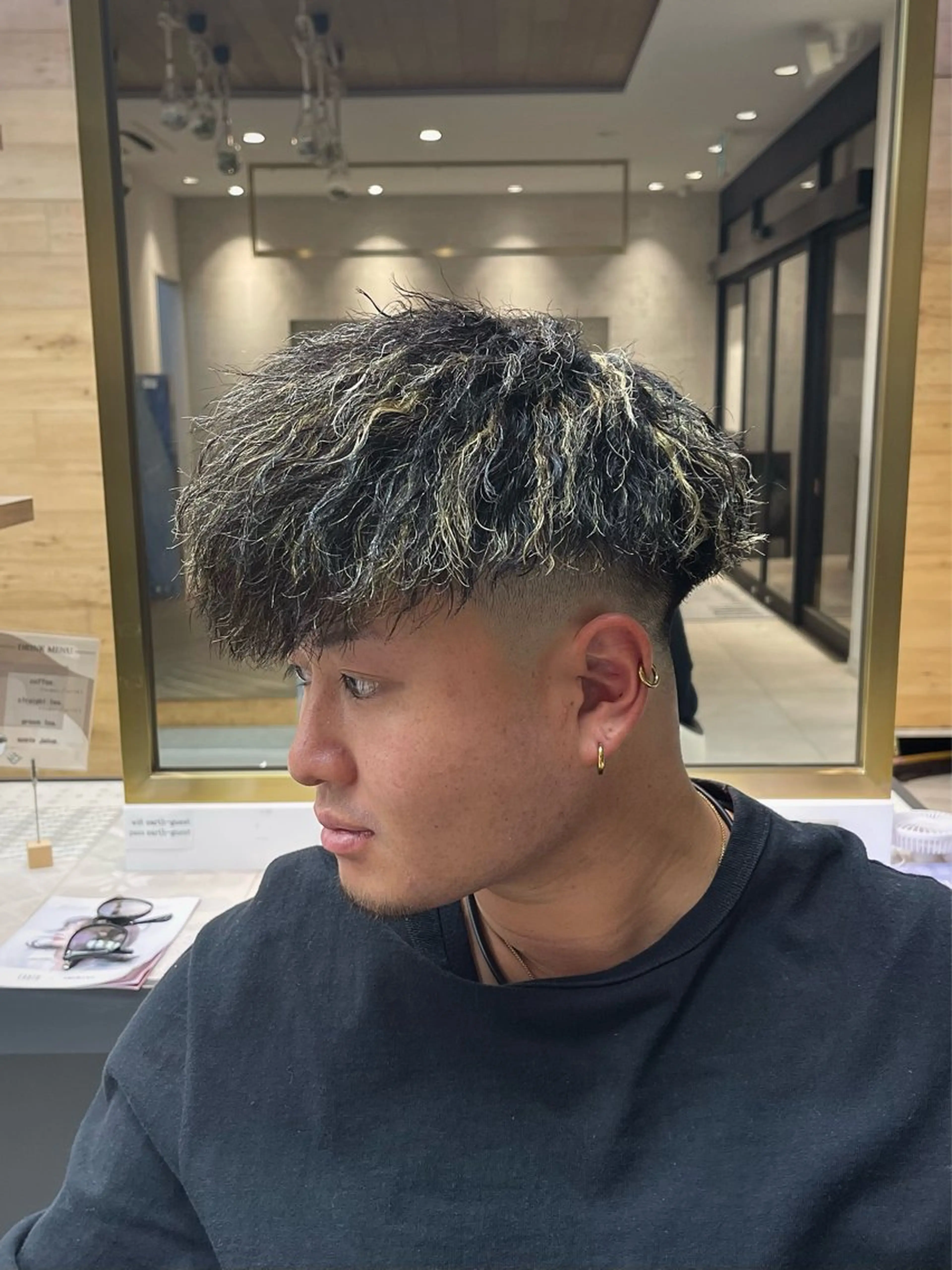 ショート パーマ カット ヘアカラー パーマ 【再現性120%】 🔥龍也リュウヤ🔥のヘアスタイル