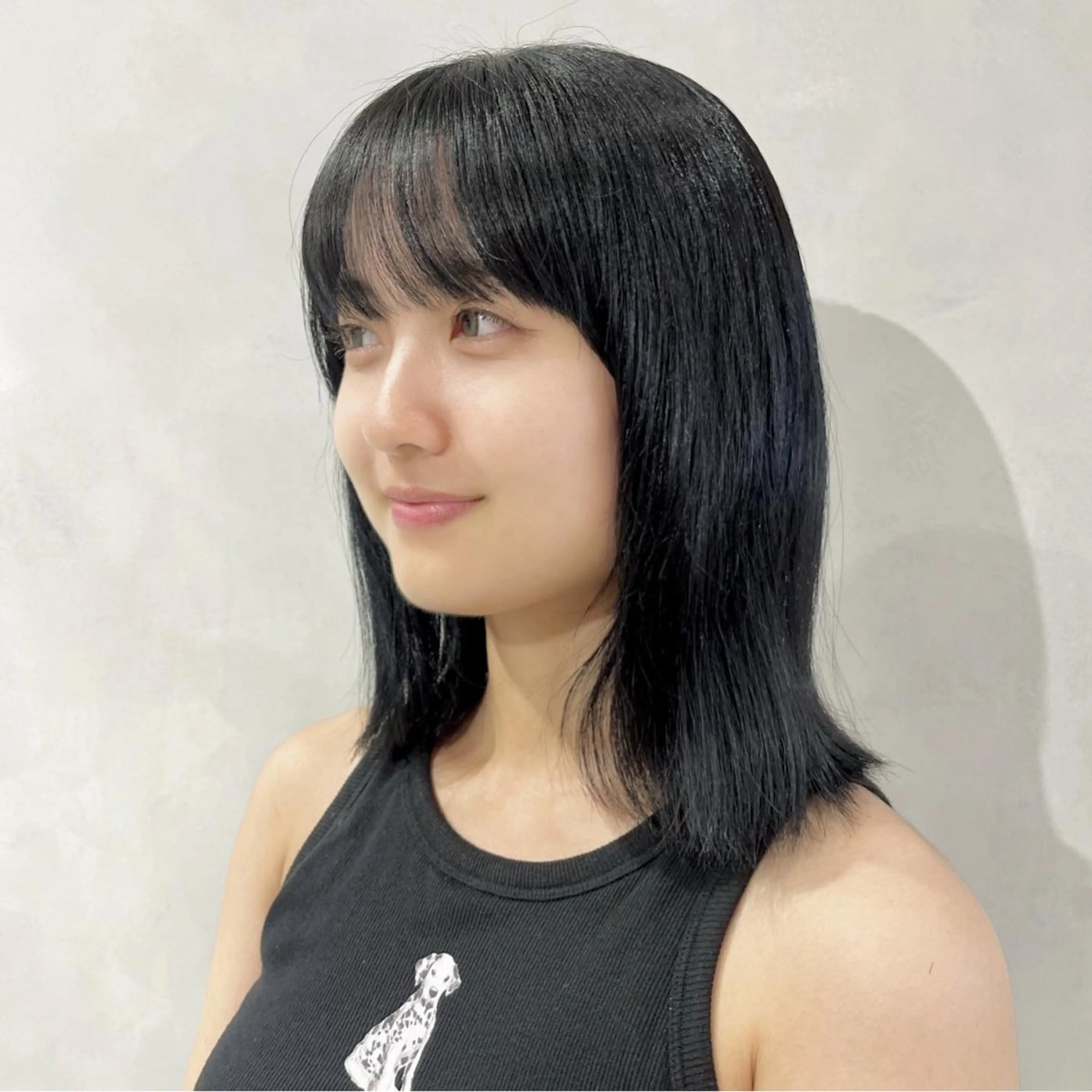 ミディアム カット ヘアカラー トリートメント ボブ/ベージュ/ パーマ🪿近森ゆいのヘアスタイル