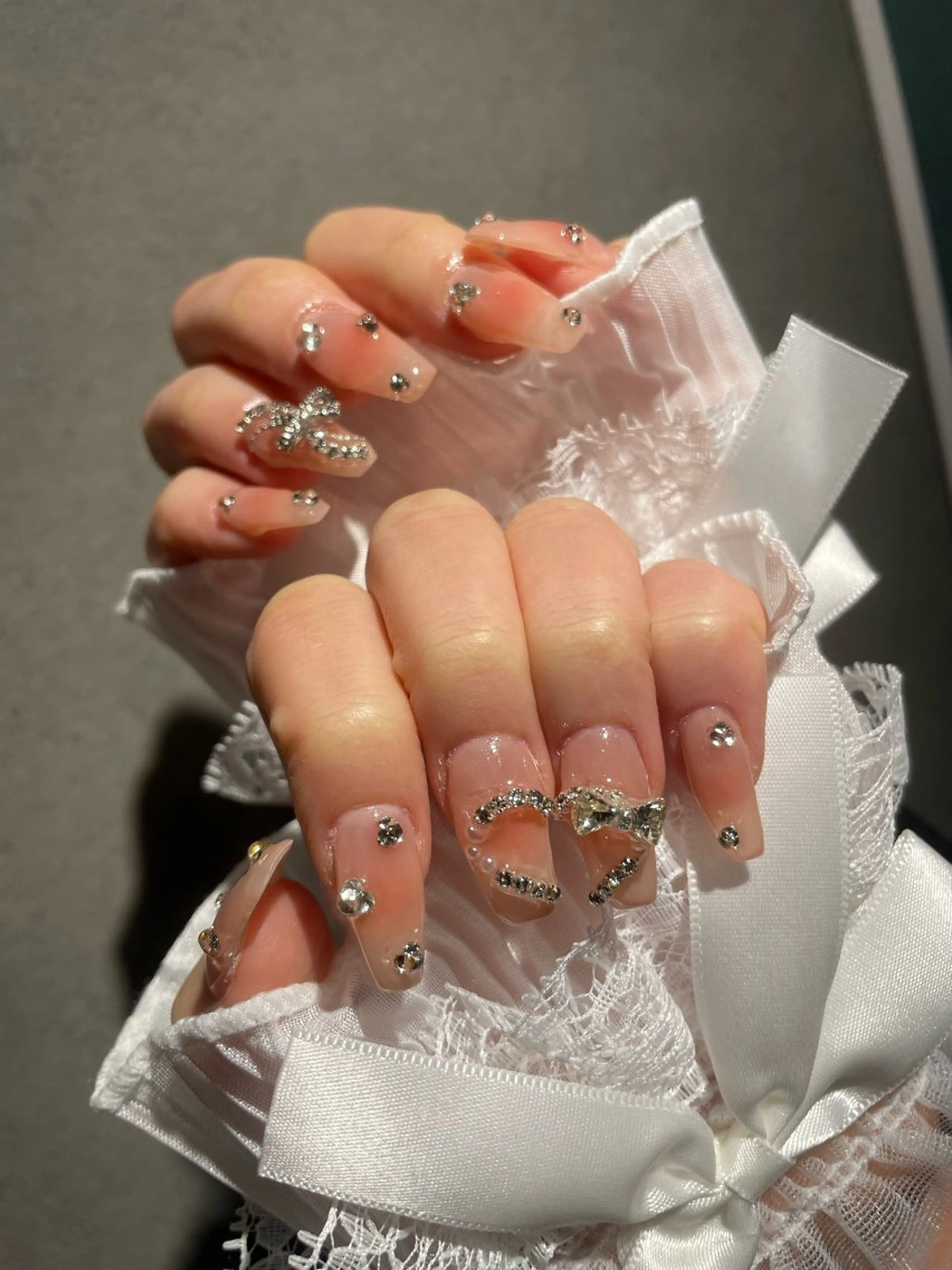 ネイル チークネイル I-nail Moeのネイルデザイン