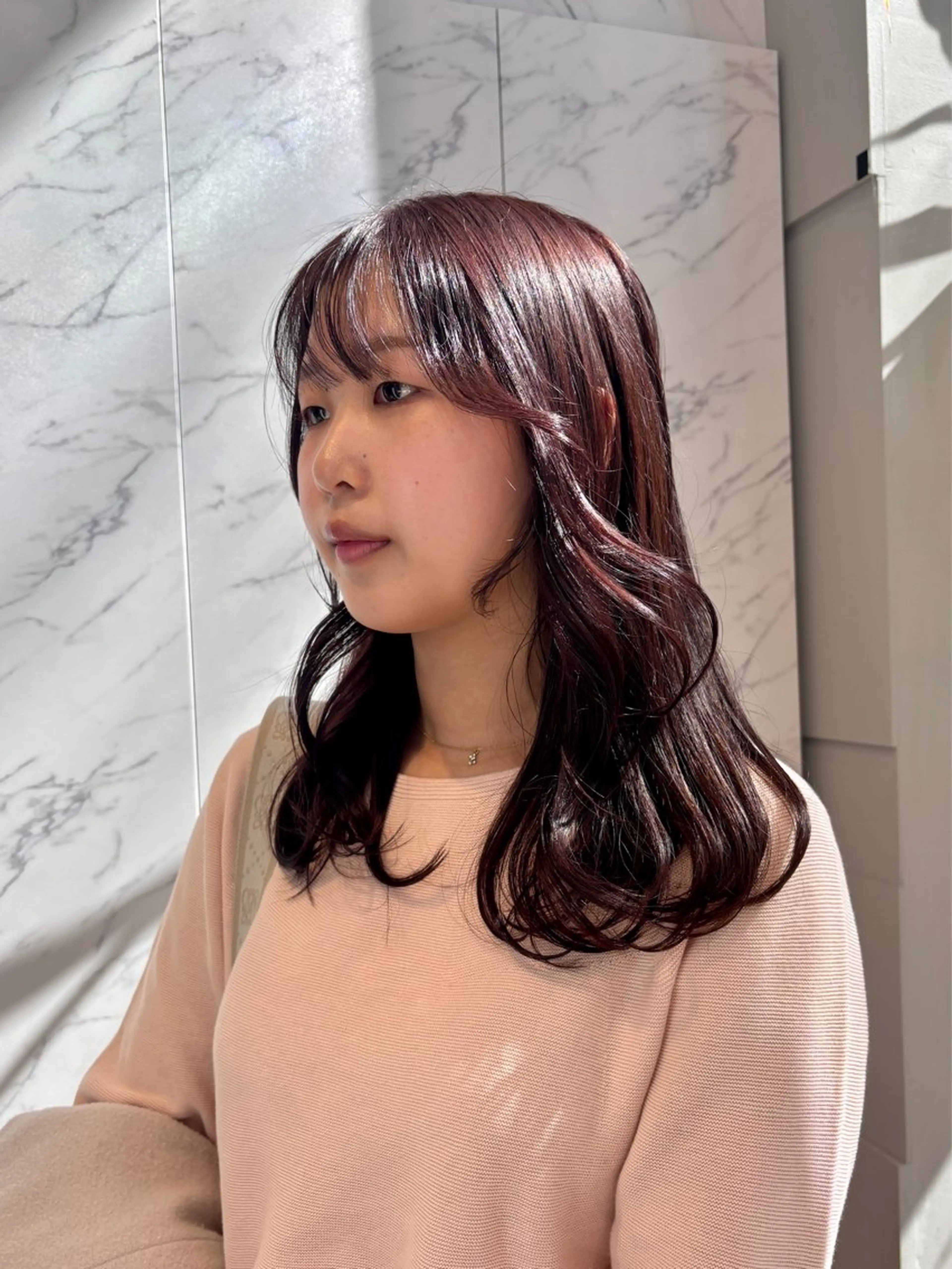 ロング カット ヘアカラー miu /透明感カラーのヘアスタイル