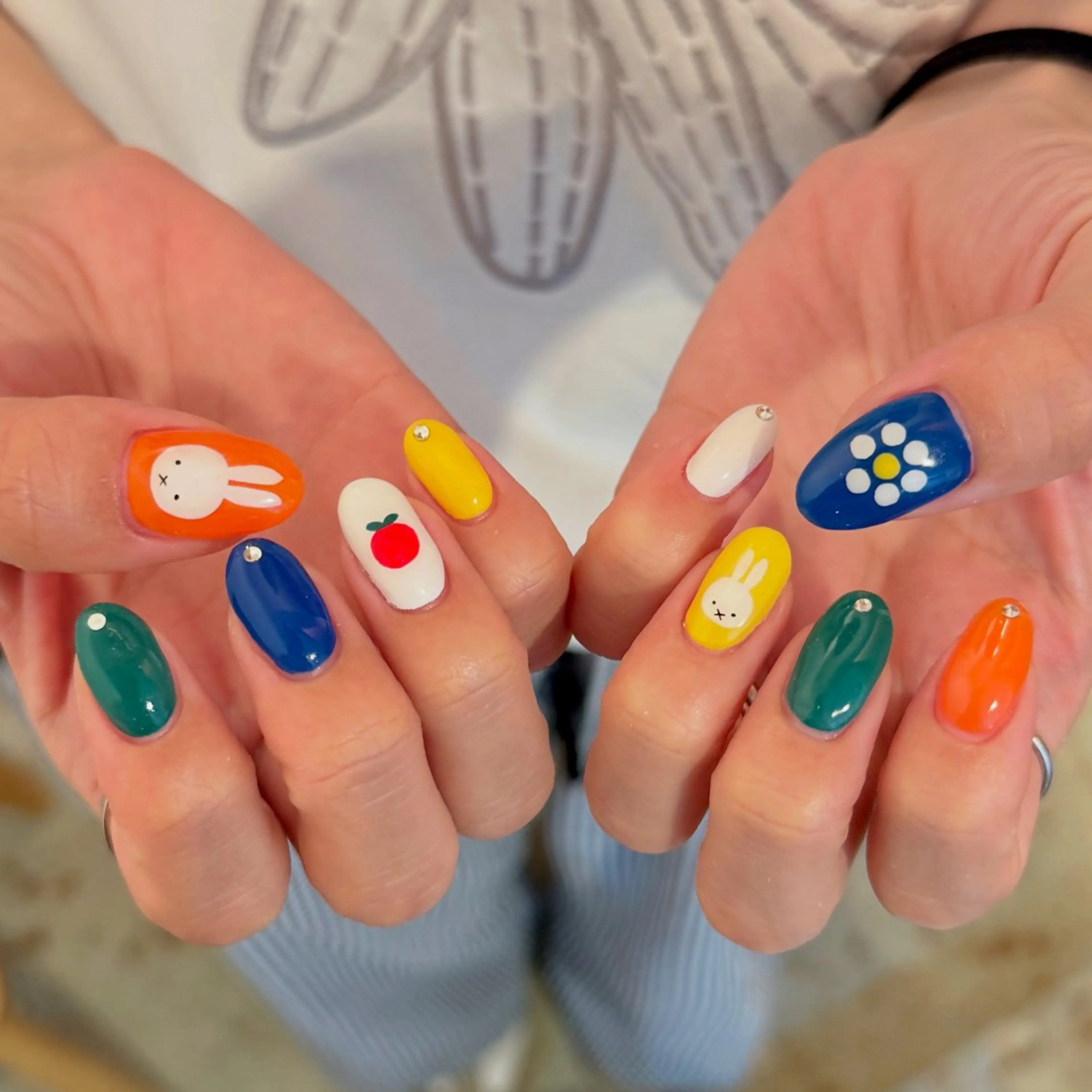 ネイル ハンドネイル フットネイル こと /art nailのネイルデザイン