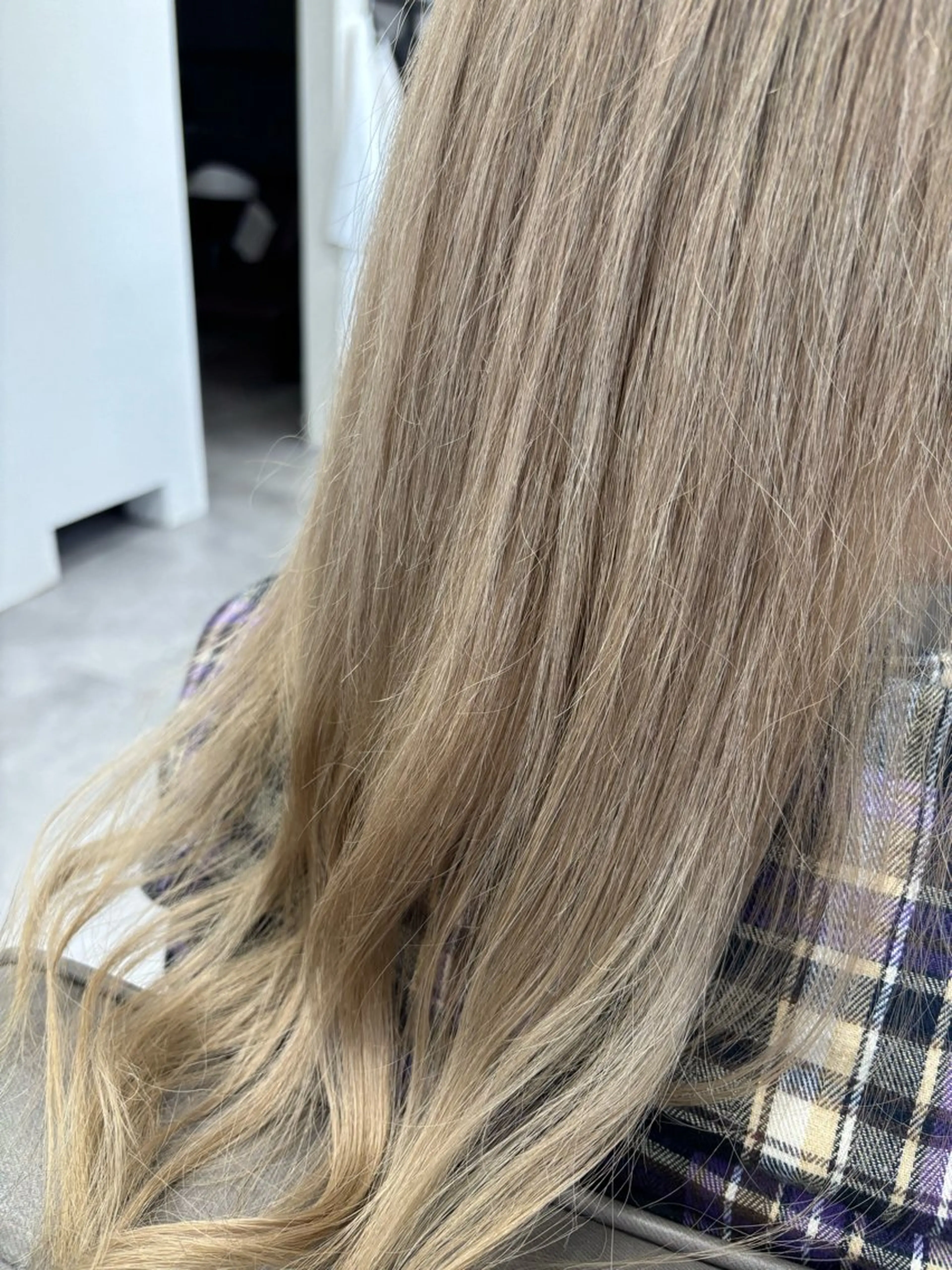 ロング ヘアカラー あいか🌷韓国ヘア/ 艶髪/ハイトーンのヘアスタイル