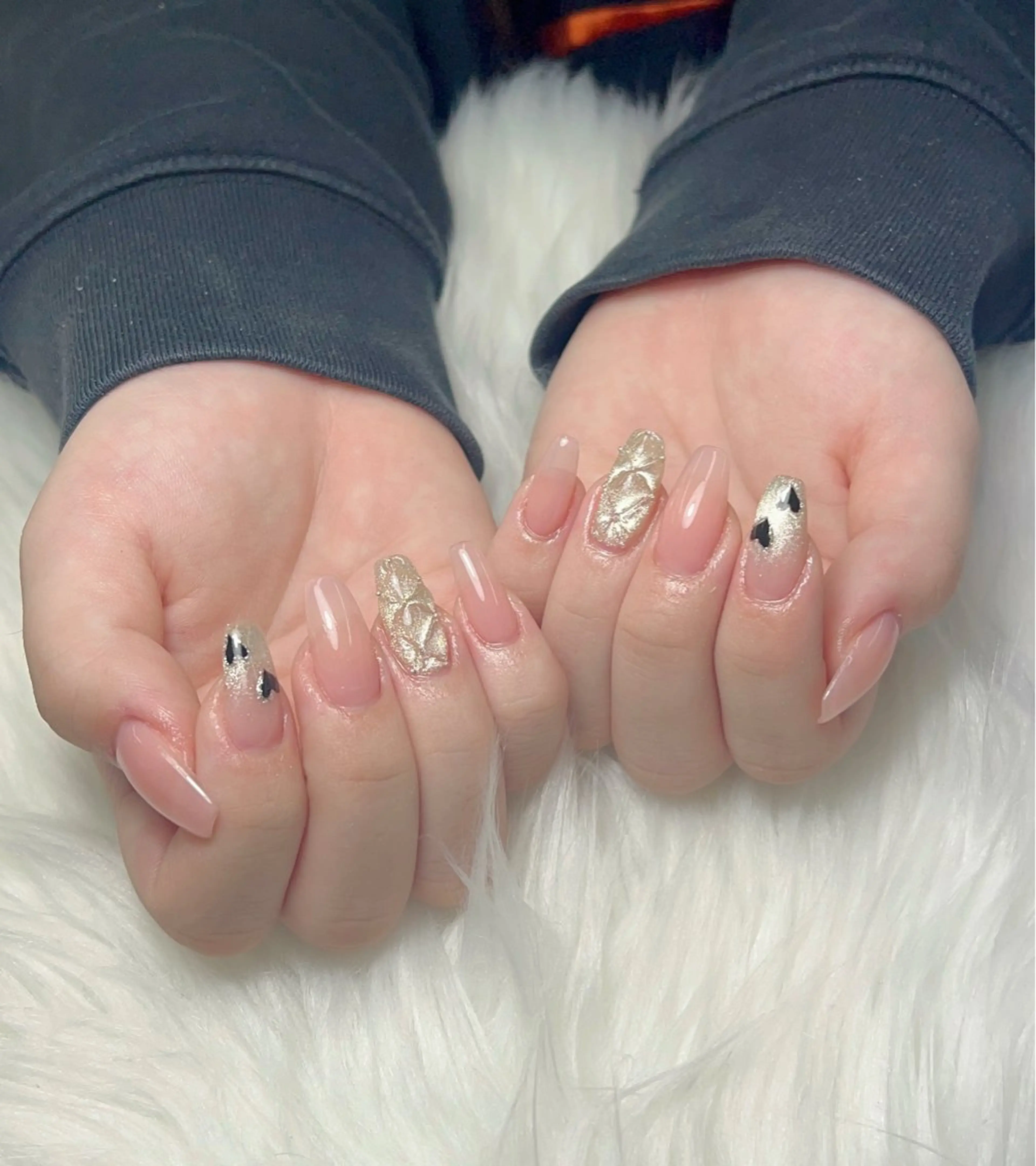 ネイル フットネイル ジェルネイル マグネットネイル 持ち込み パラジェル ハンドネイル Yumi Kingnailのネイルデザイン