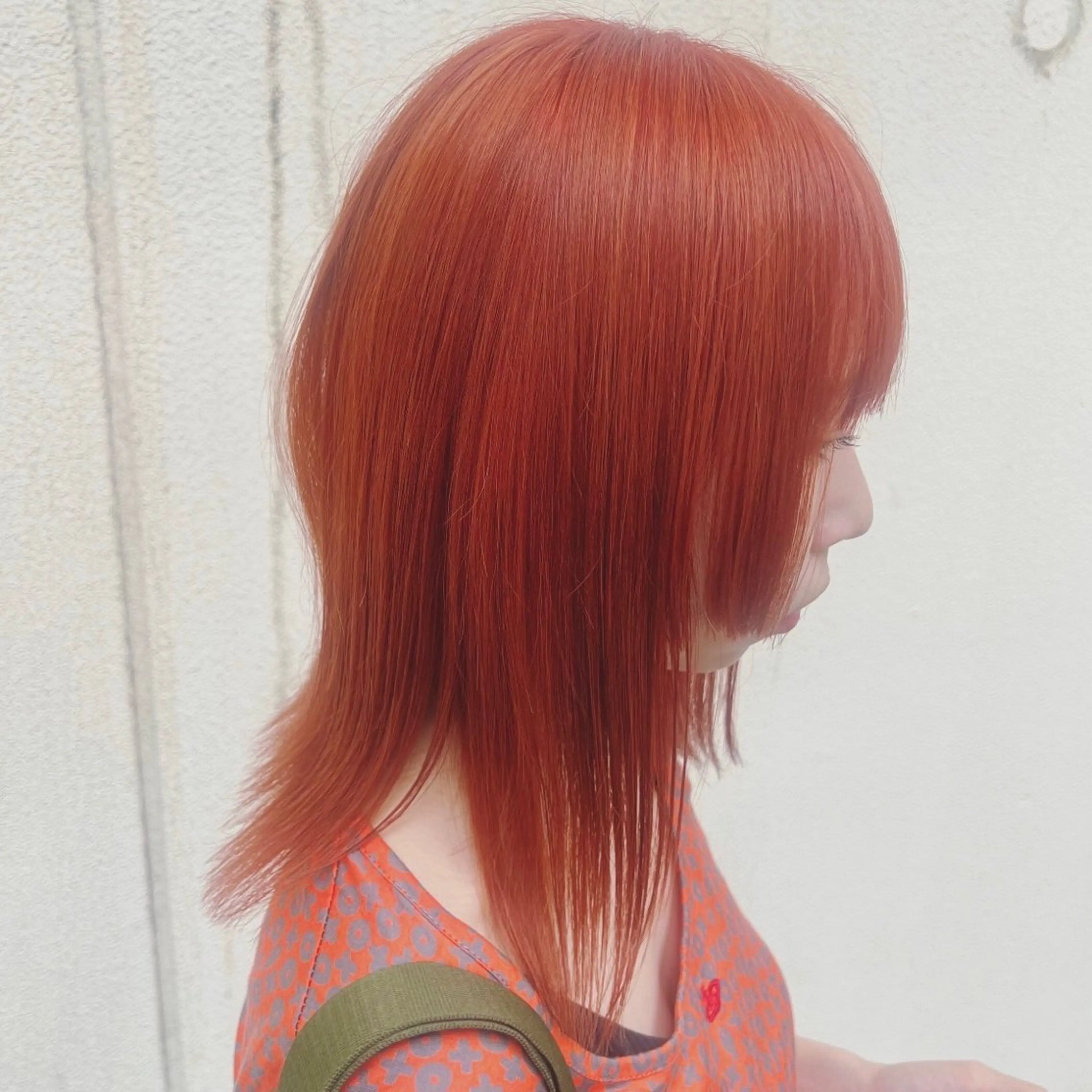 ミディアム カラー オレンジ ヘアカラー トリートメント 髪質改善/艶髪カラー 関野文也のヘアスタイル